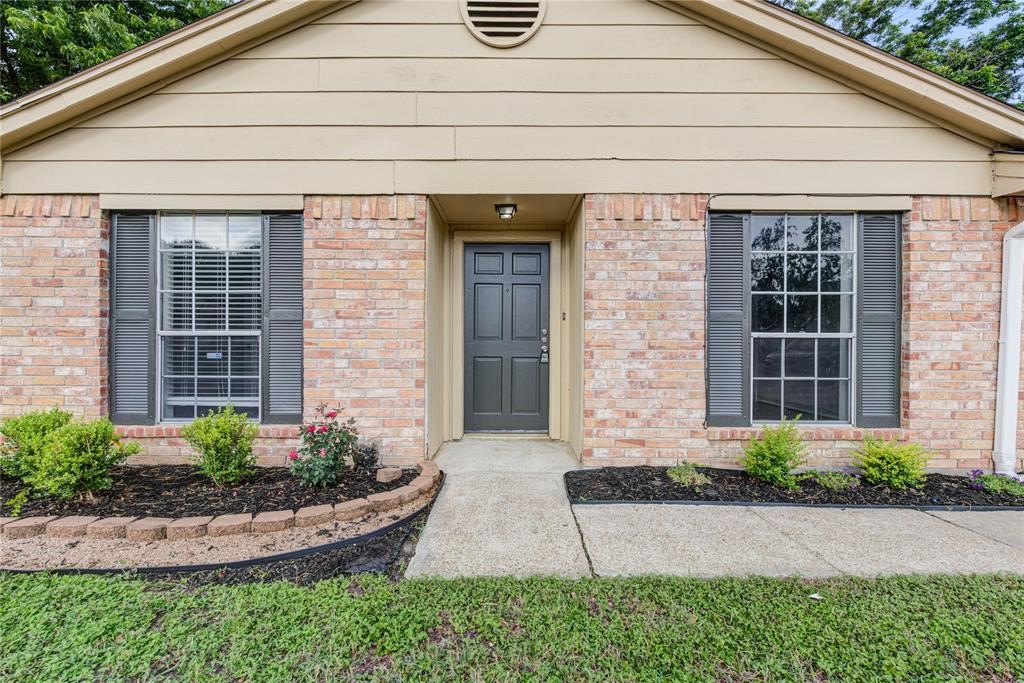 2311 Pepperweed Drive Property Photo 1
