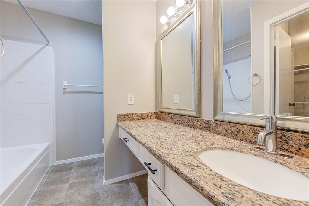 2311 Pepperweed Drive Property Photo 7
