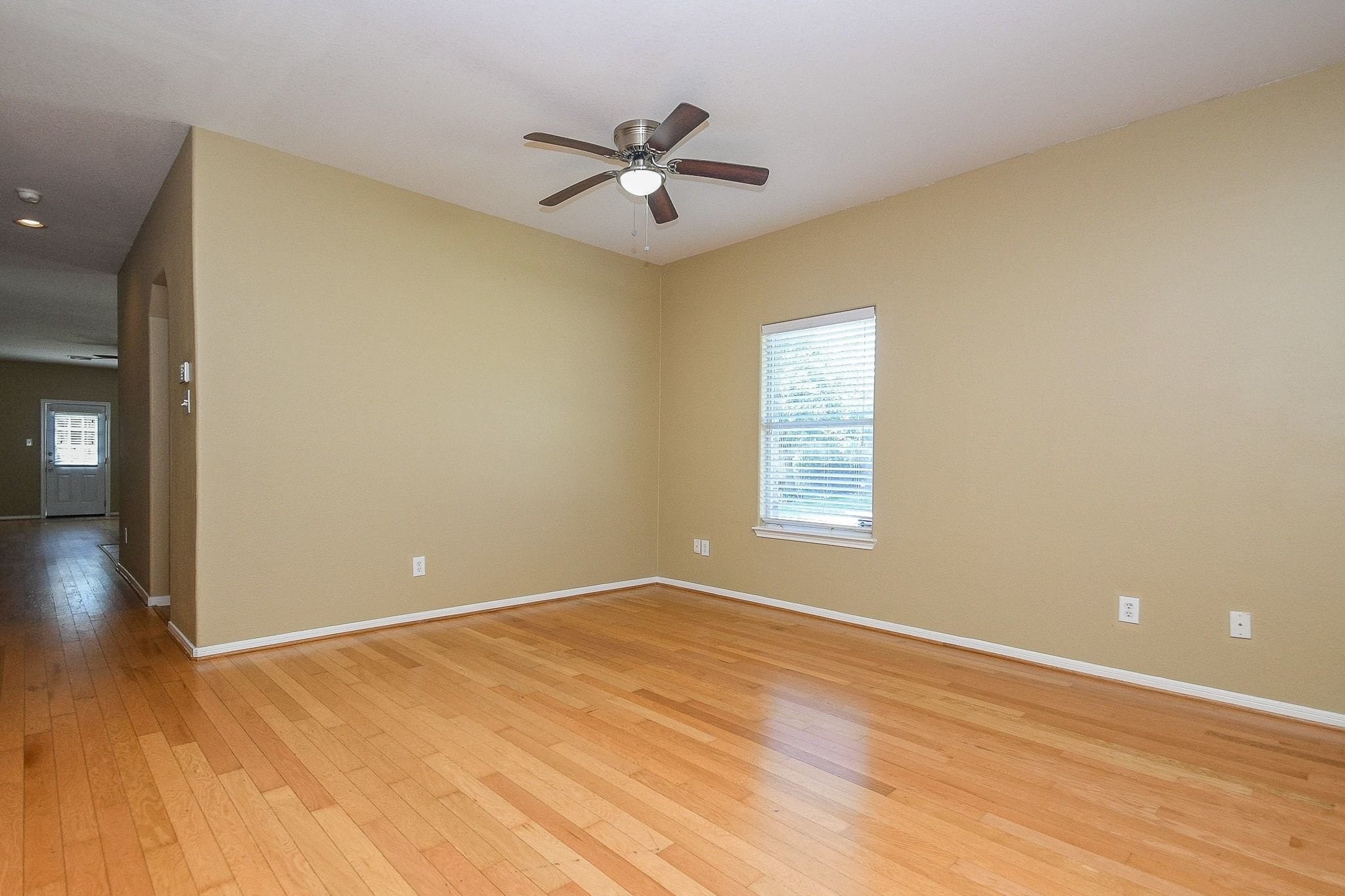 402 New Hope Lane Property Photo 16