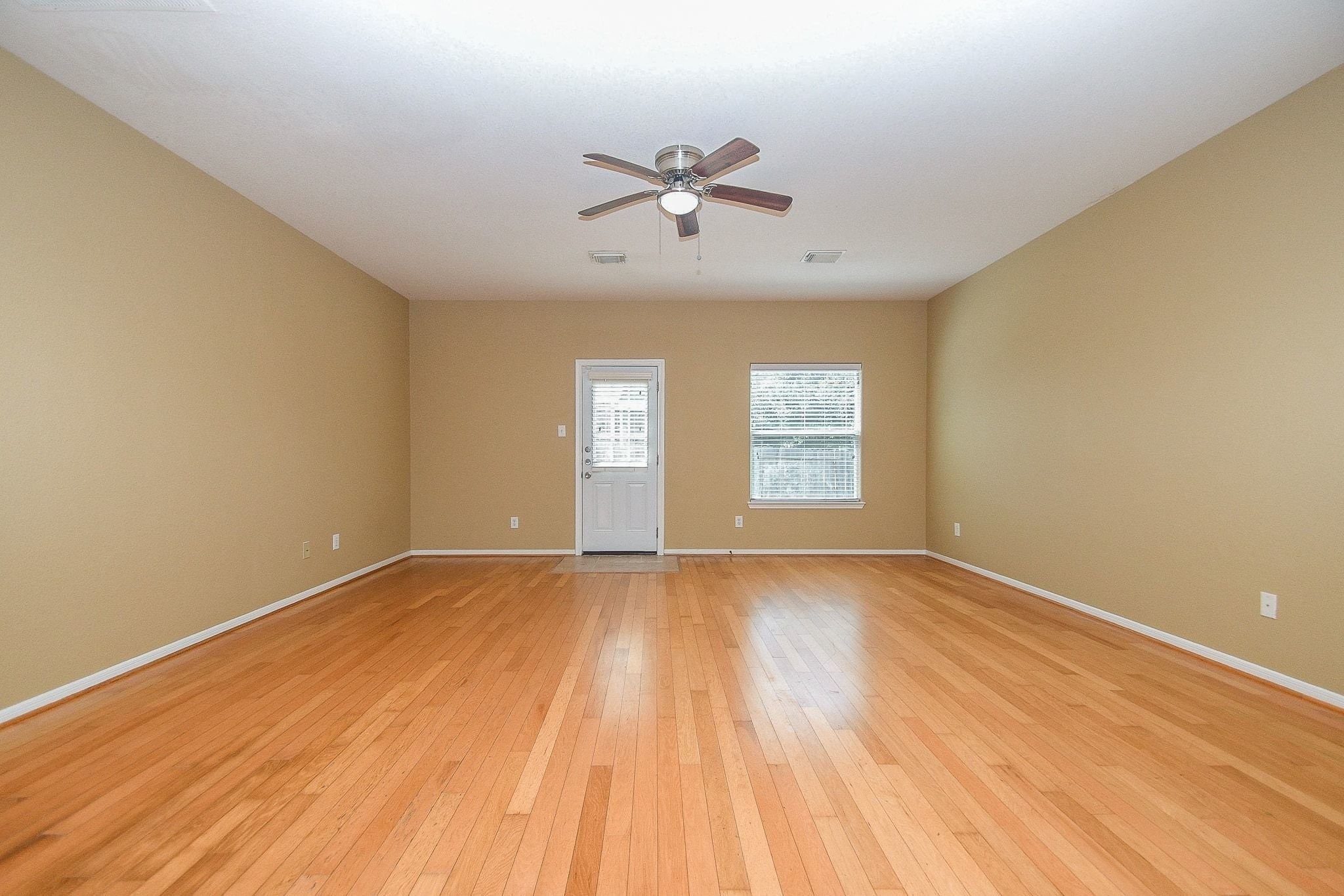 402 New Hope Lane Property Photo 17
