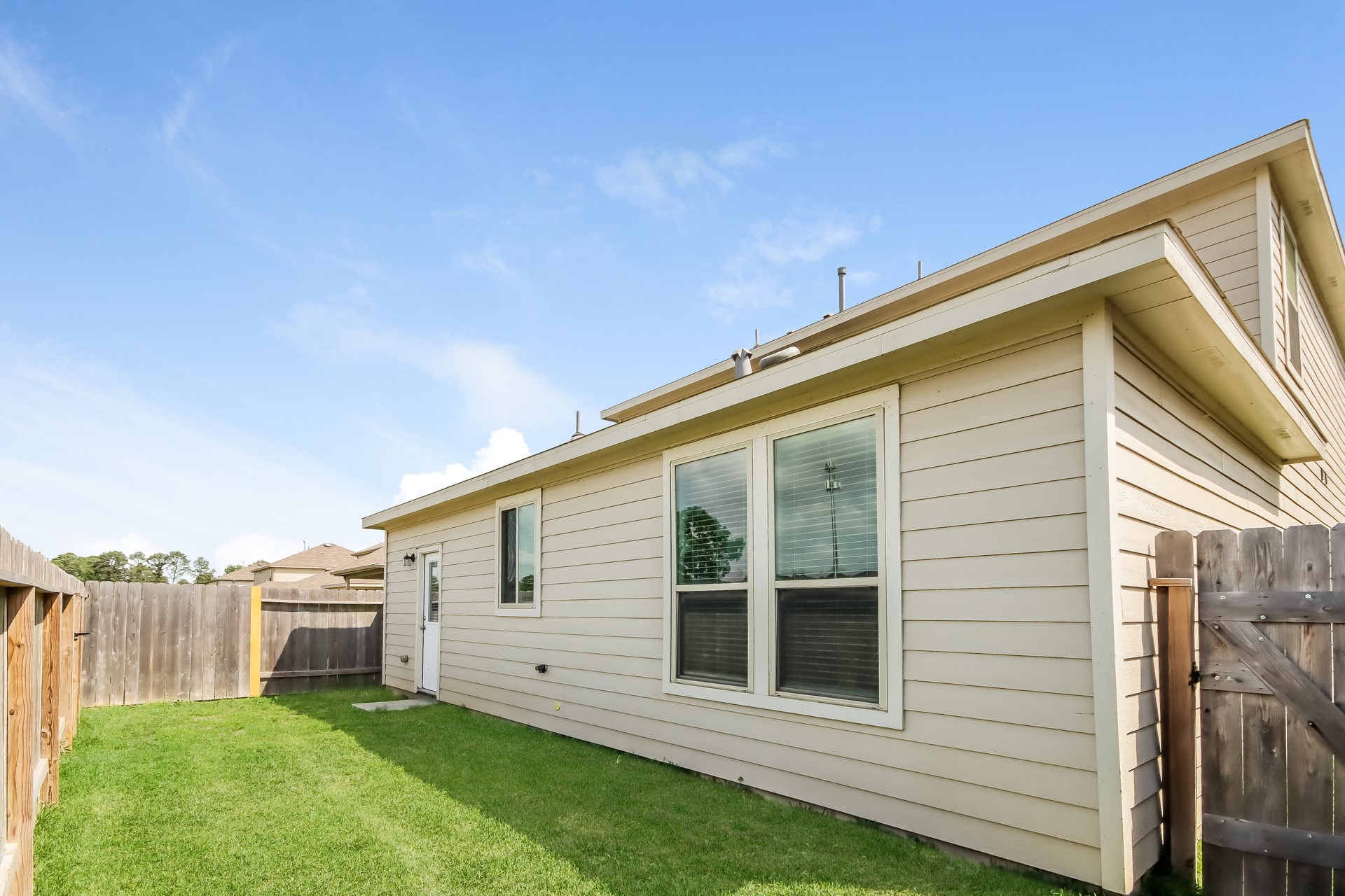 14607 Jasper Stream Property Photo 14
