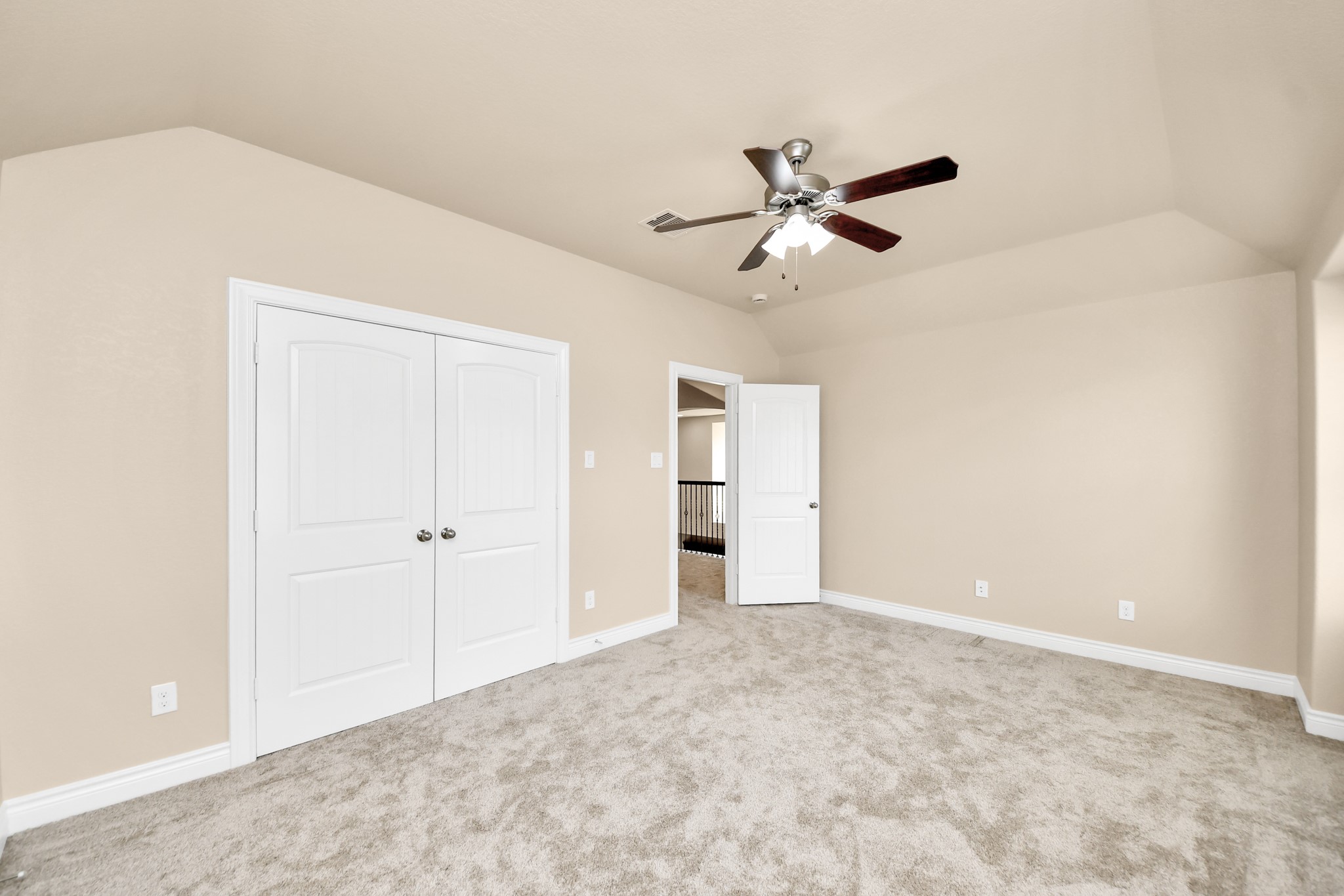 24219 Peralta Glen Lane Property Photo 23