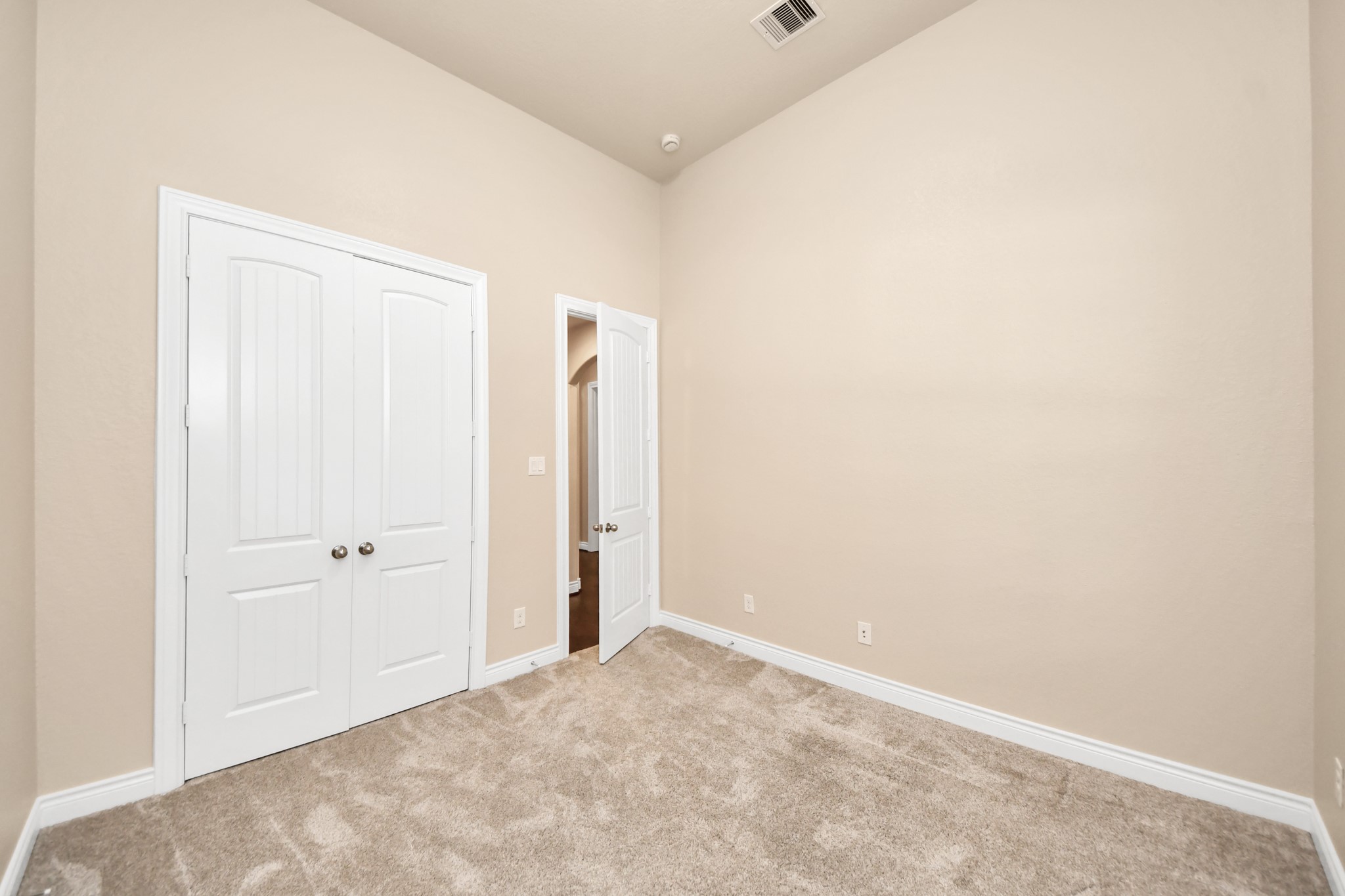 24219 Peralta Glen Lane Property Photo 24