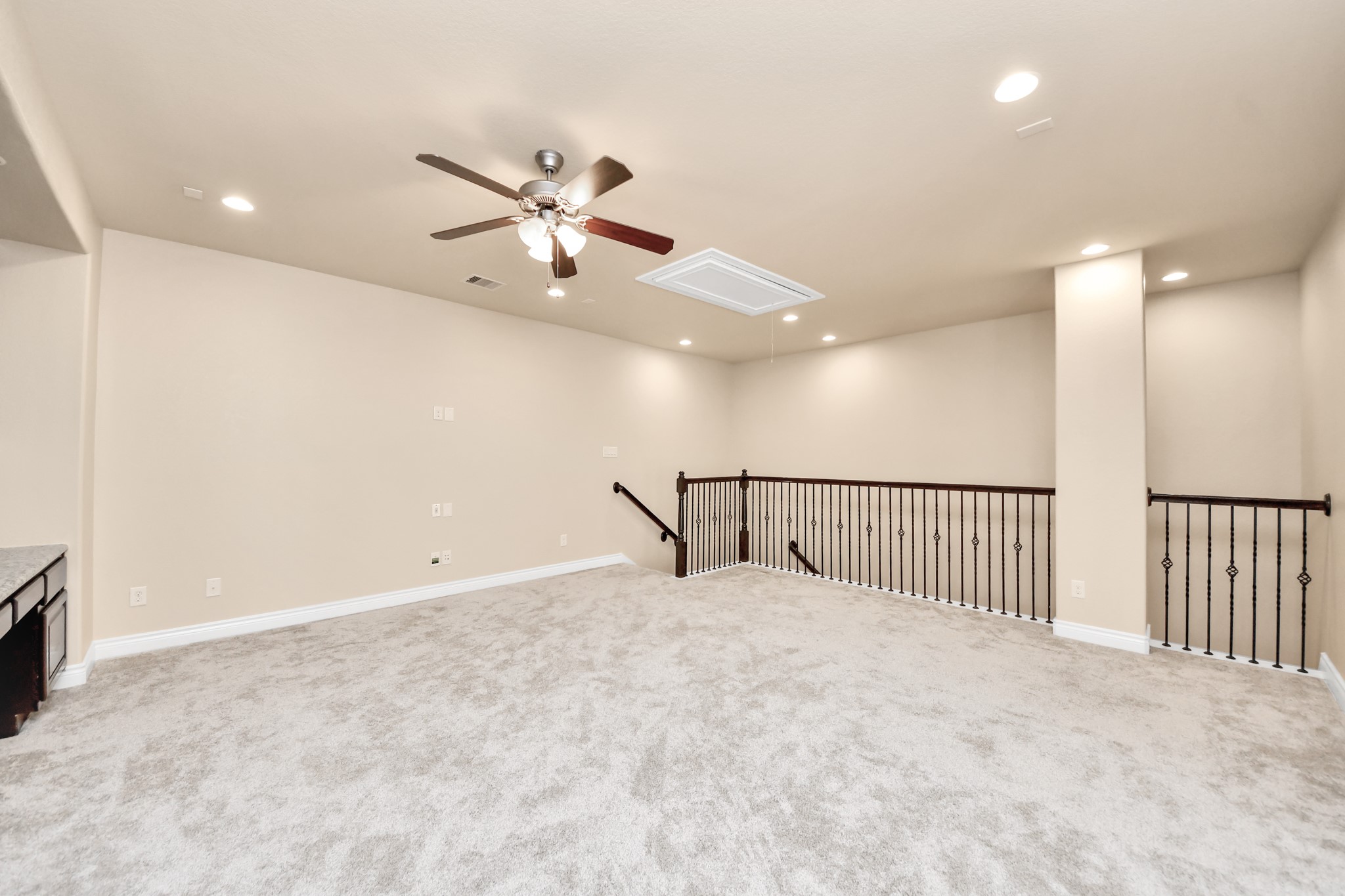 24219 Peralta Glen Lane Property Photo 30