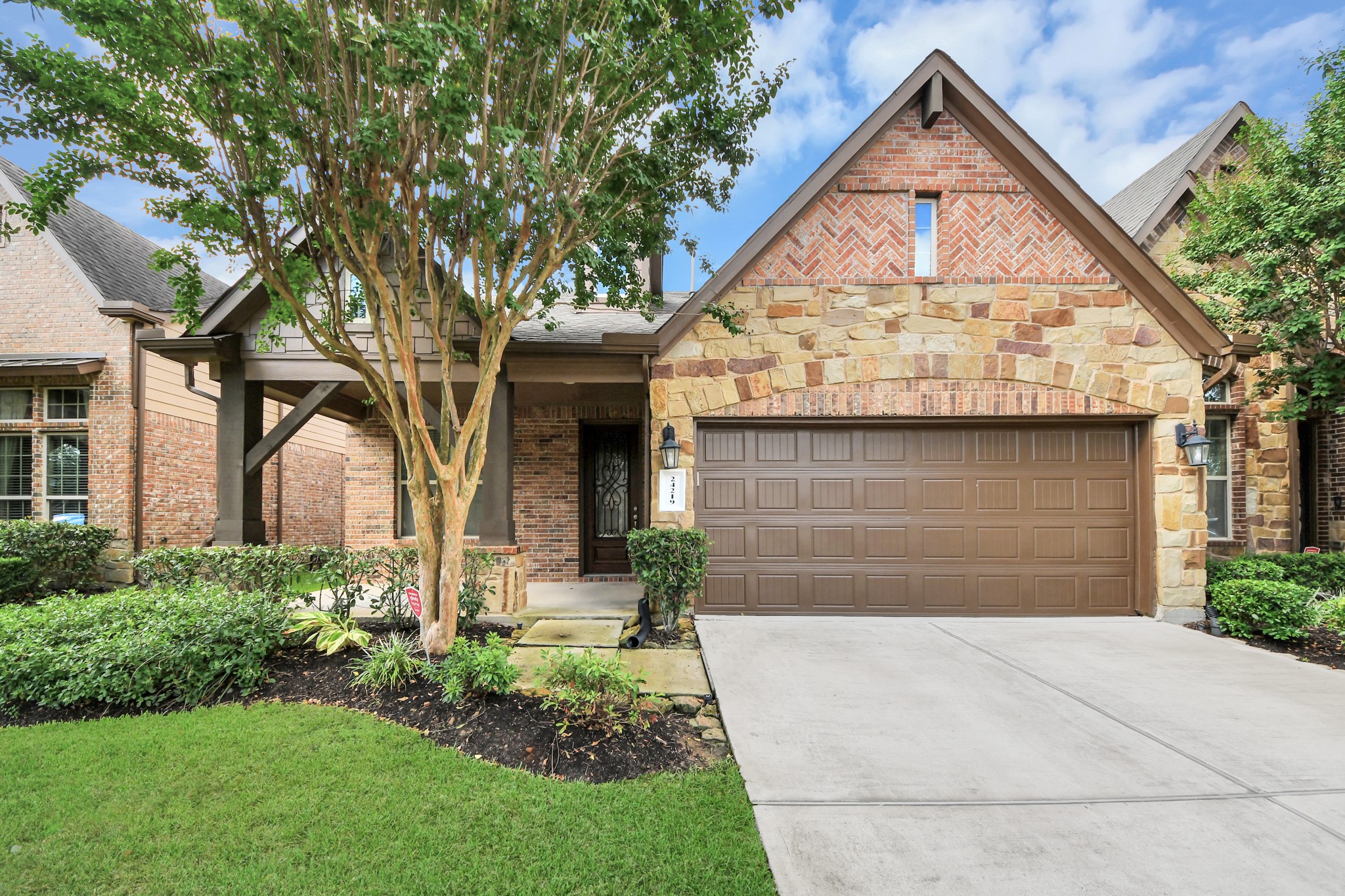 24219 Peralta Glen Lane Property Photo 48