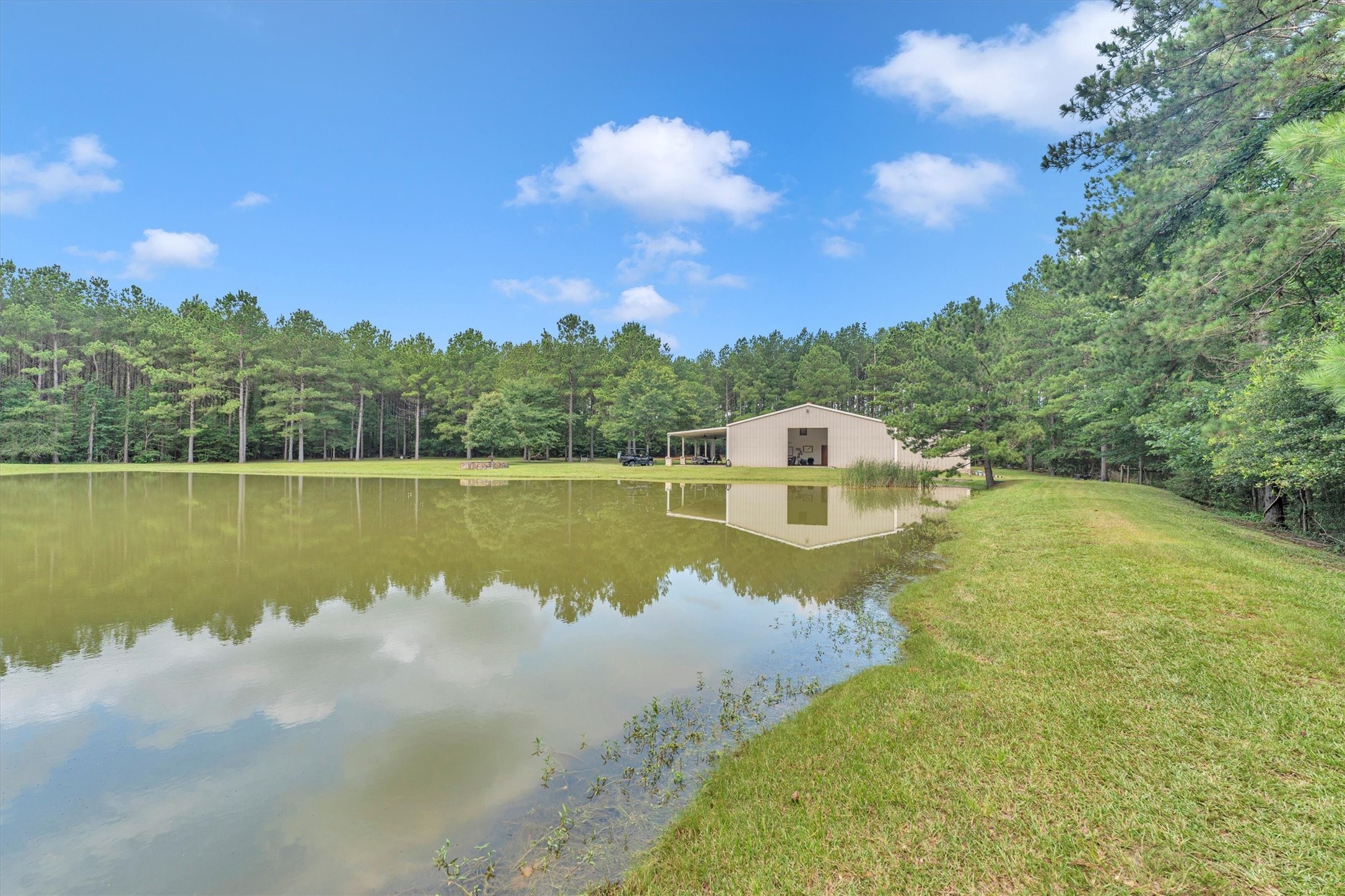 631 Ellisor Road Property Photo 8