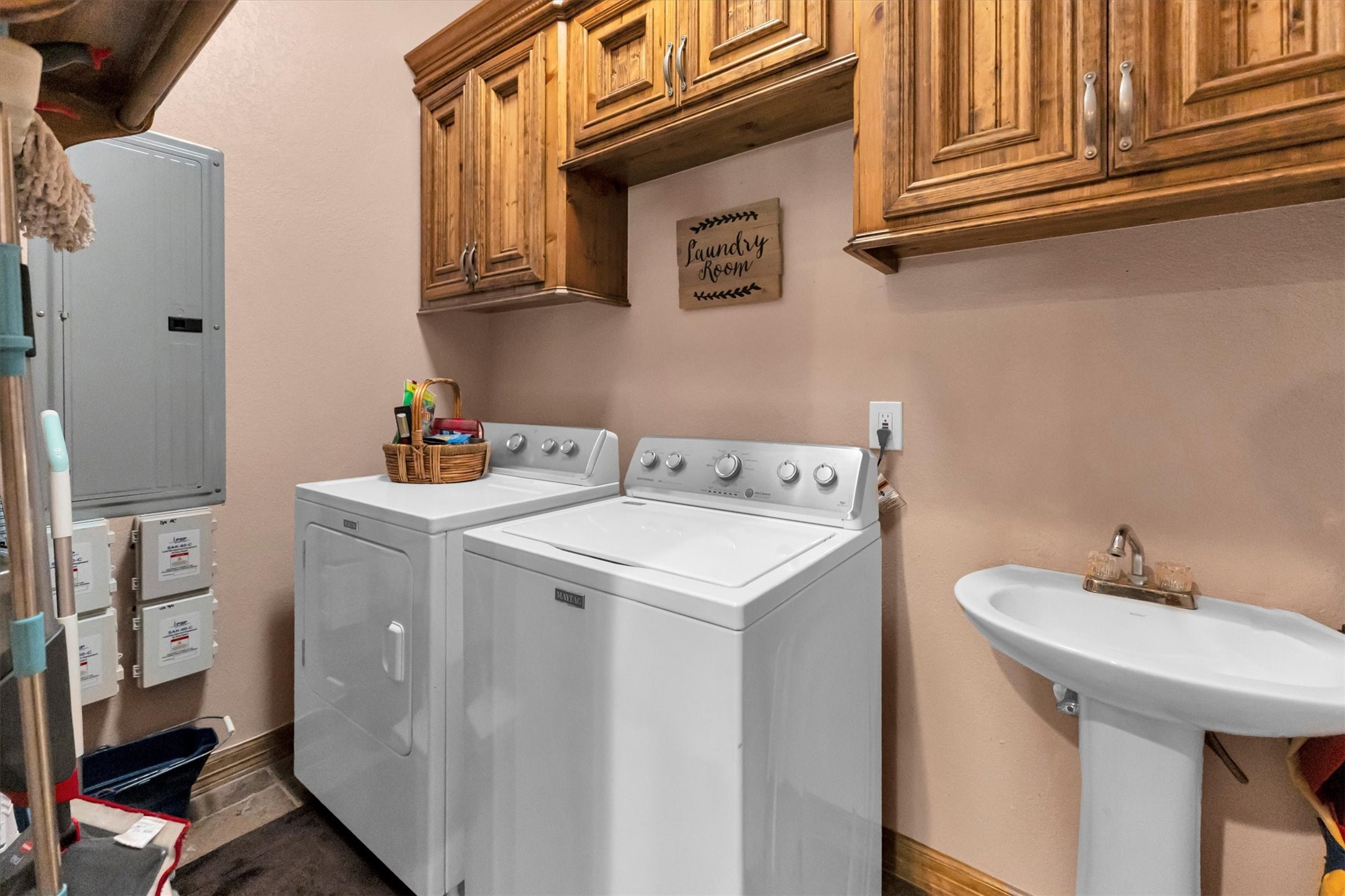 631 Ellisor Road Property Photo 14