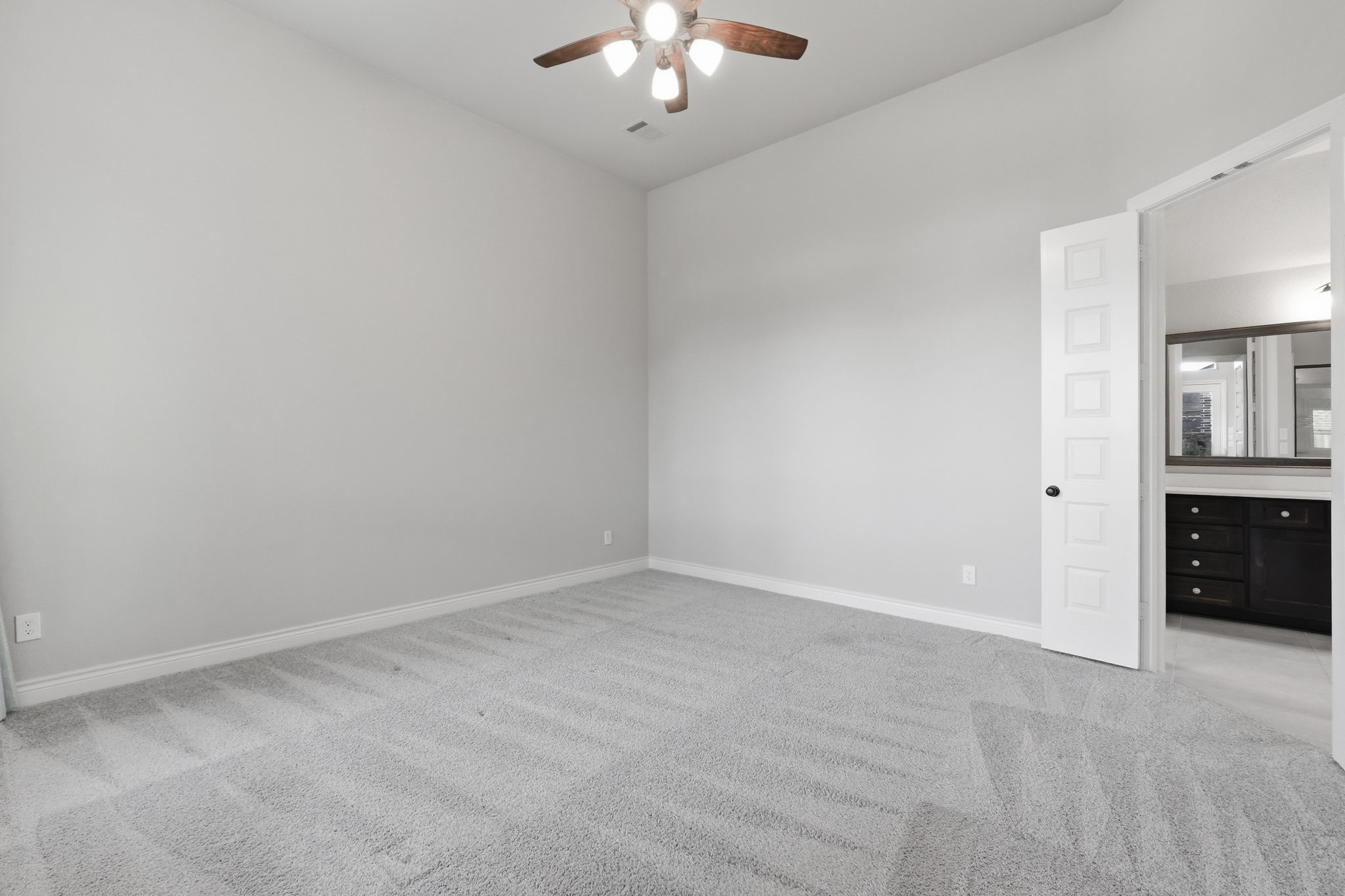 15223 Prairie Dog Town Lane Property Photo 22