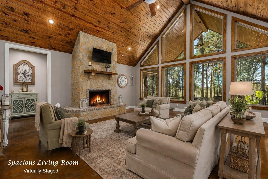 924 Cr 471 Property Photo 3