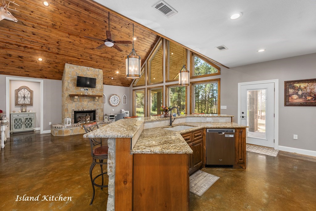 924 Cr 471 Property Photo 10