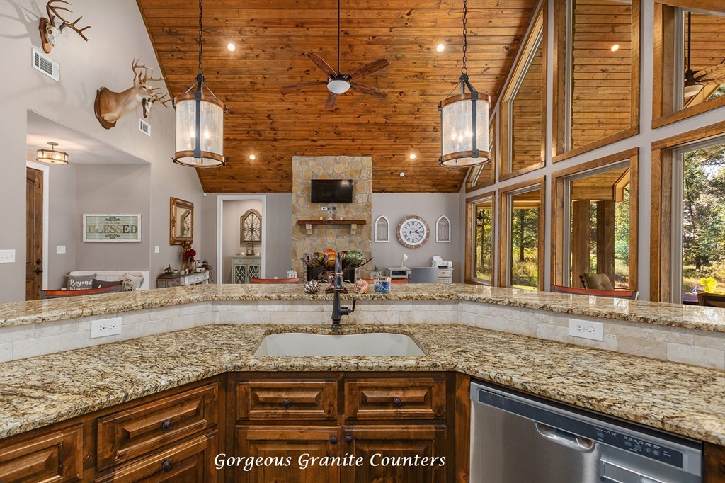 924 Cr 471 Property Photo 15