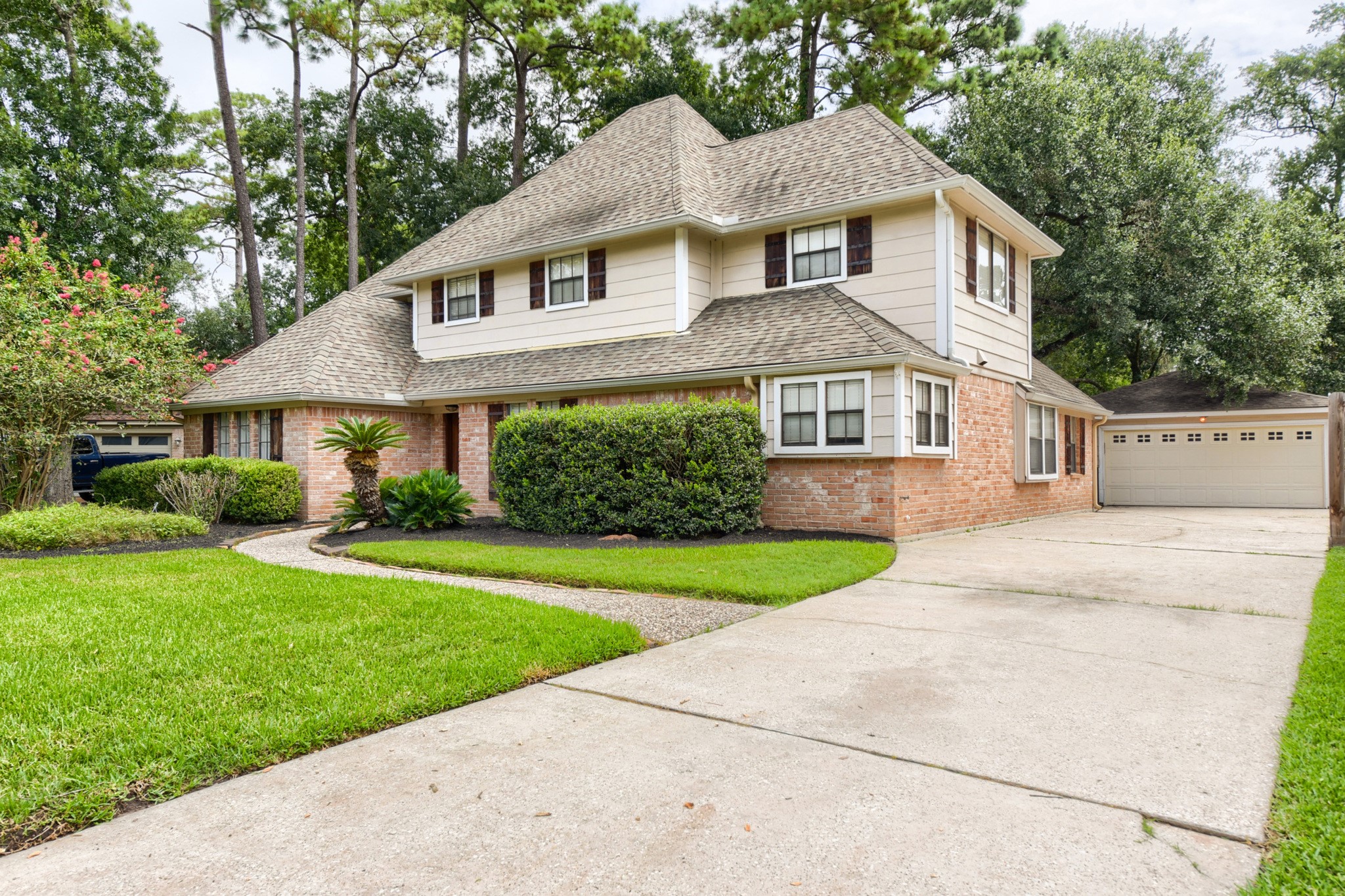 17922 Asphodel Lane Property Photo 2