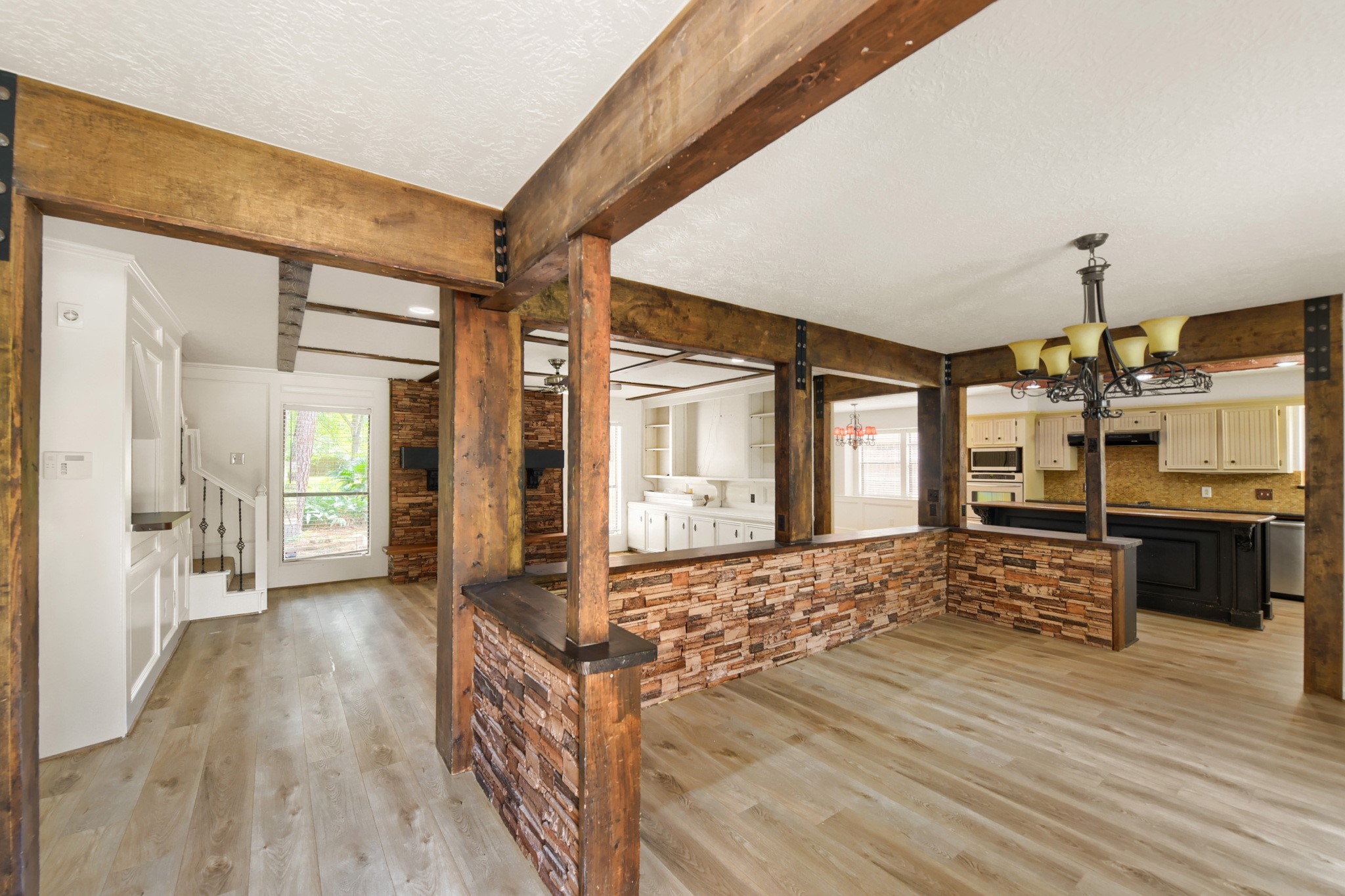 17922 Asphodel Lane Property Photo 7