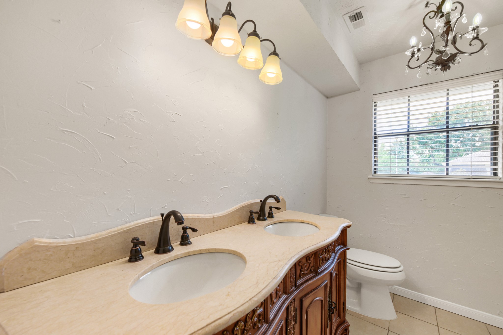 17922 Asphodel Lane Property Photo 24