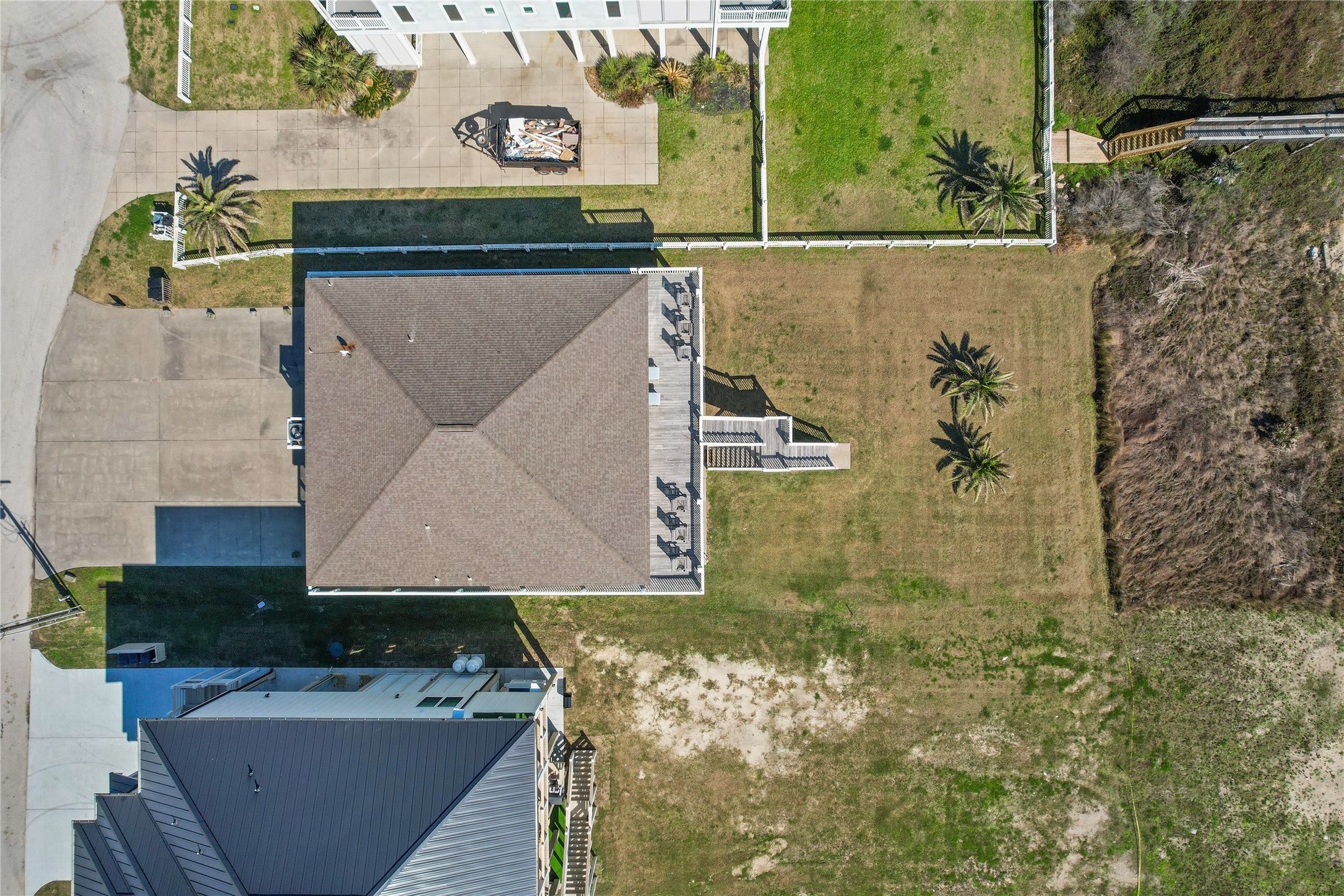 3026 Copacabana Drive Property Photo 5