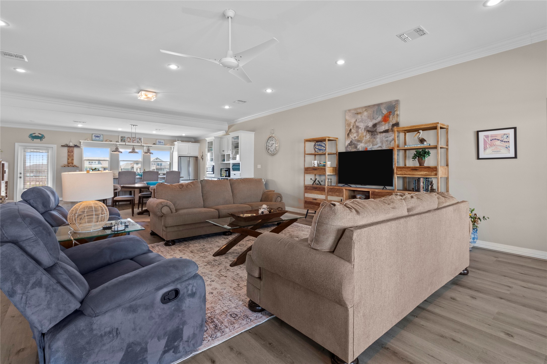 3026 Copacabana Drive Property Photo 18