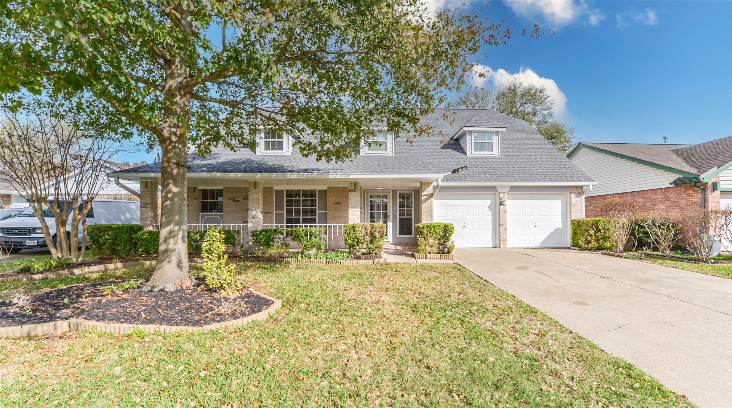 16606 Burlcreek Property Photo 2
