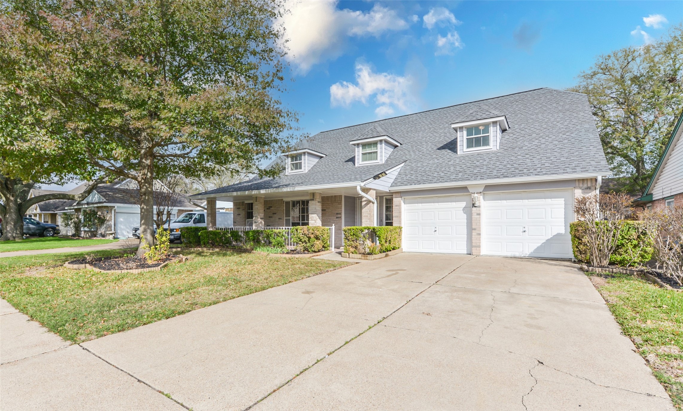16606 Burlcreek Property Photo 4