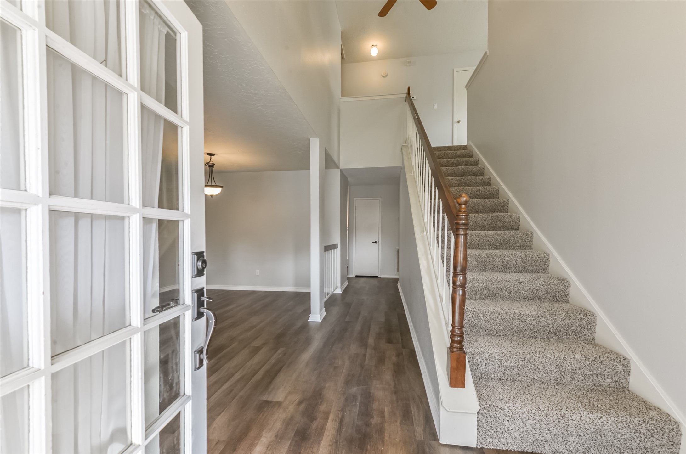16606 Burlcreek Property Photo 5