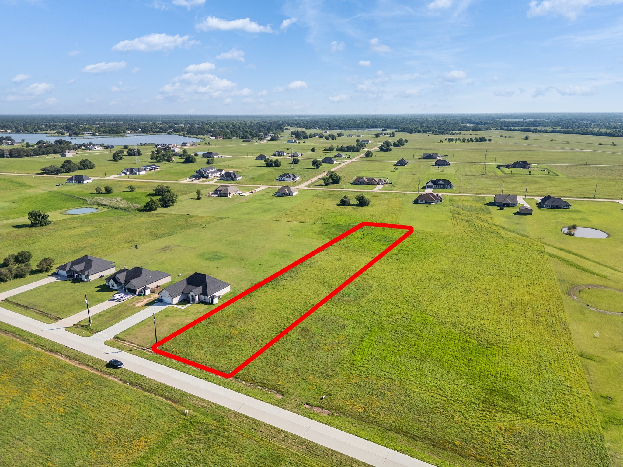 602 Longhorn Trail Property Photo 1
