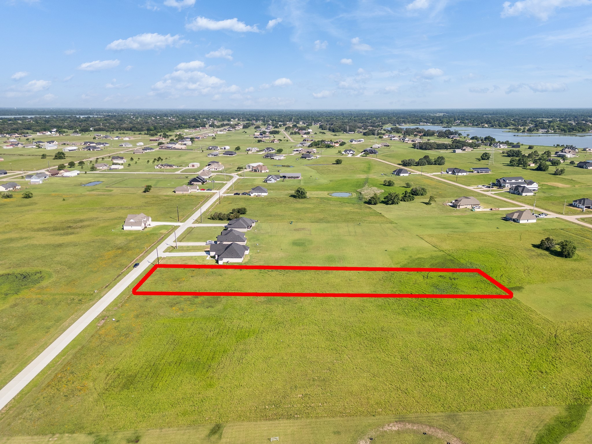 602 Longhorn Trail Property Photo 4