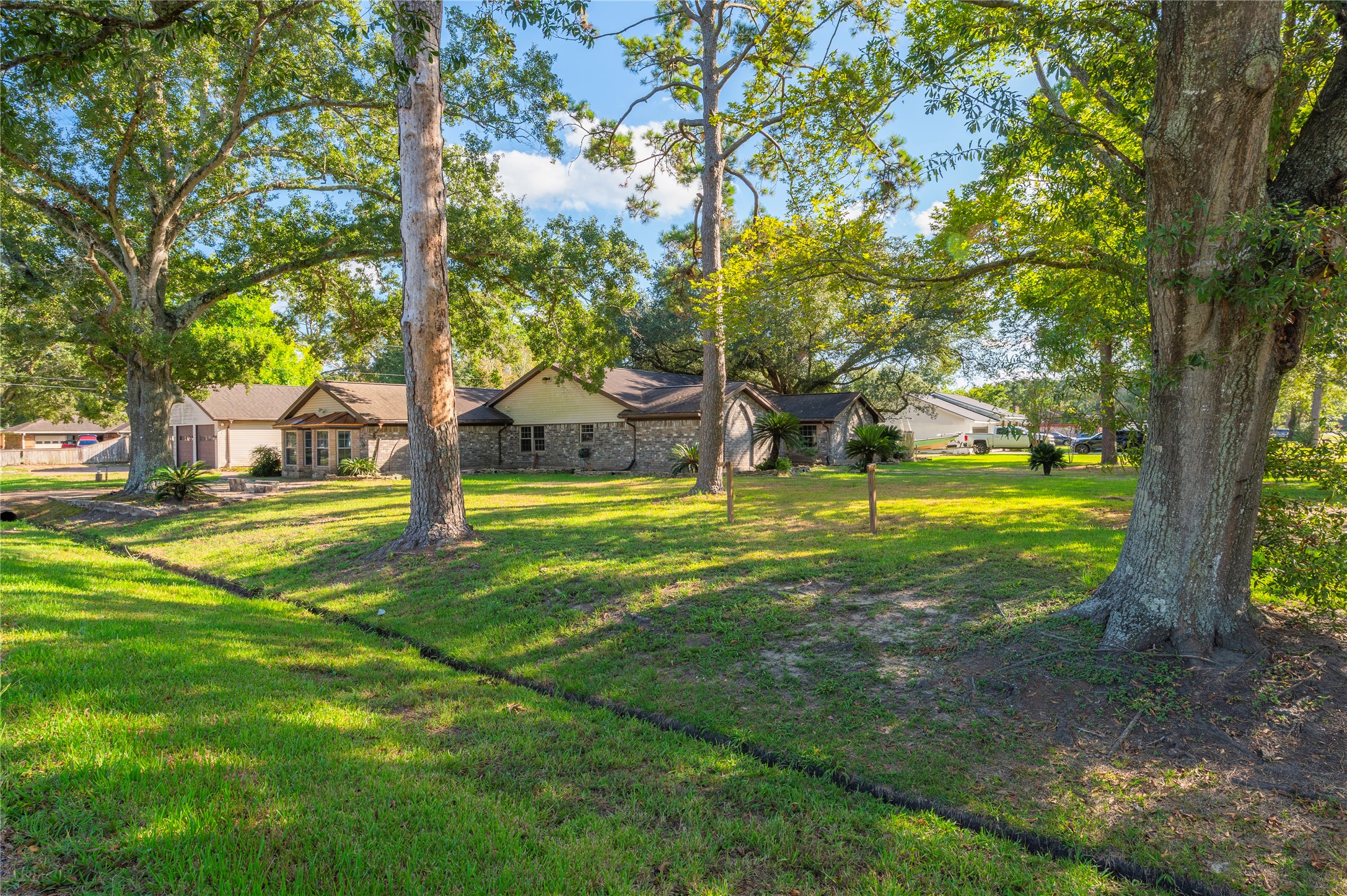 6903 Meadowlark Lane Property Photo 4