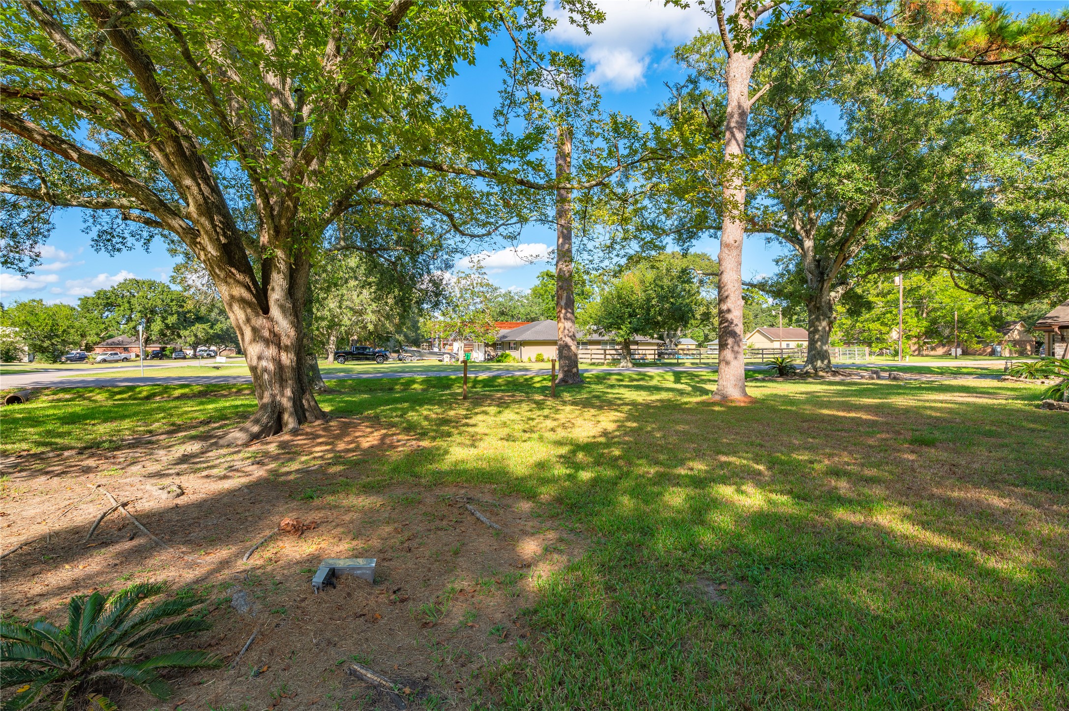 6903 Meadowlark Lane Property Photo 5