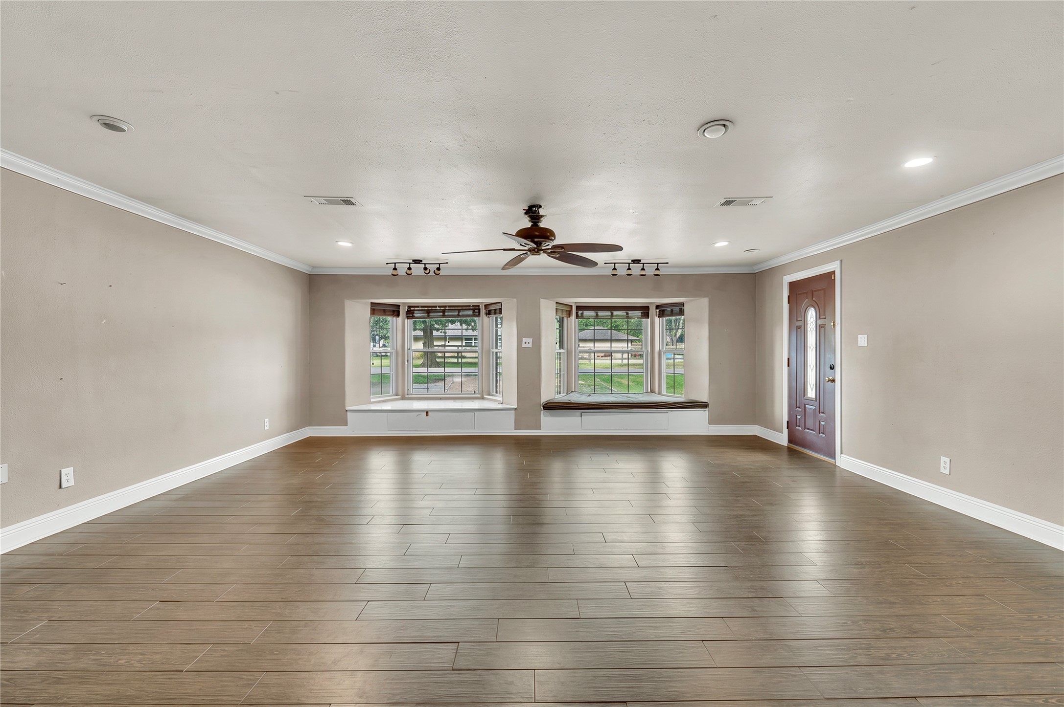 6903 Meadowlark Lane Property Photo 17