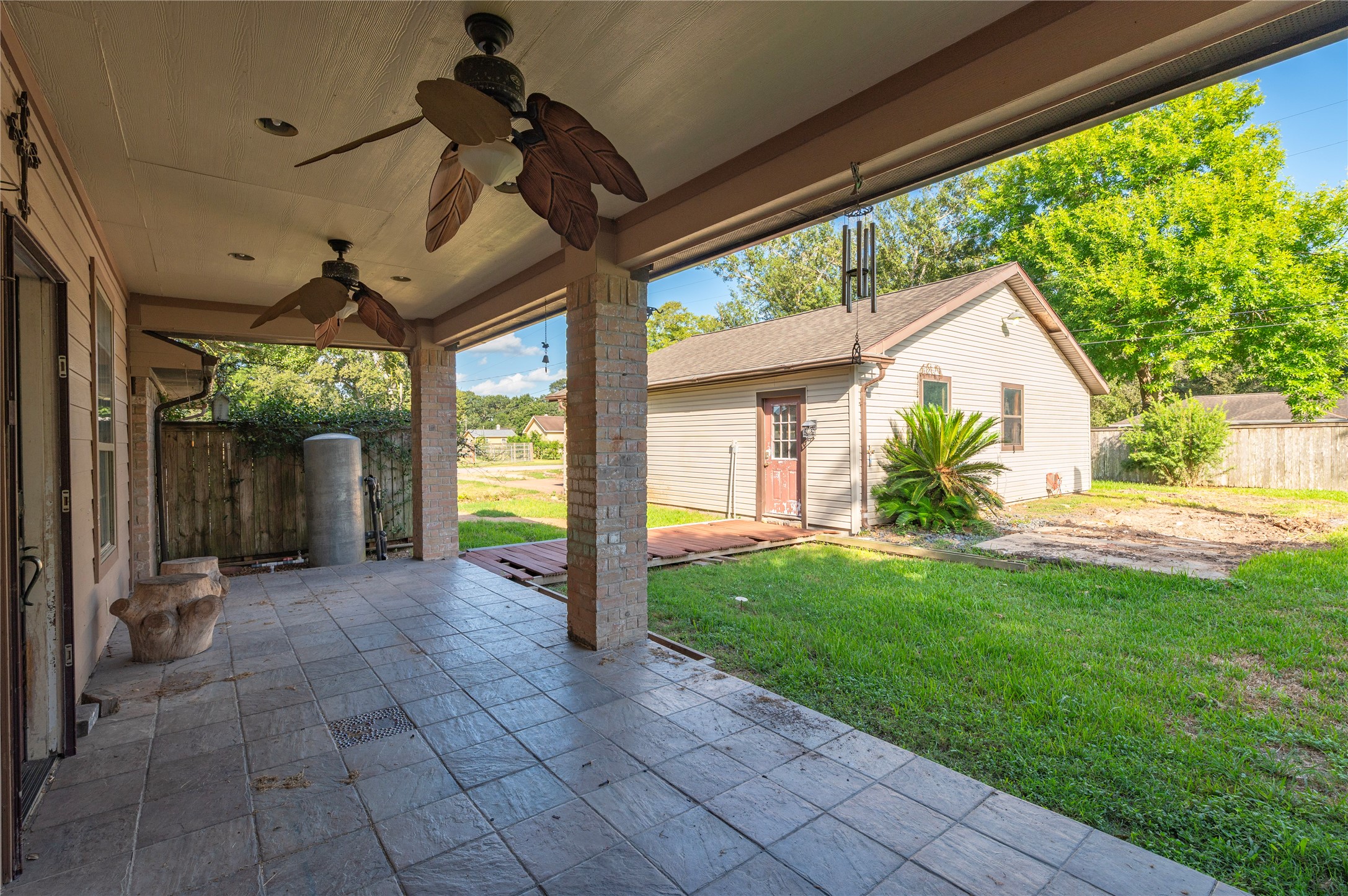 6903 Meadowlark Lane Property Photo 28