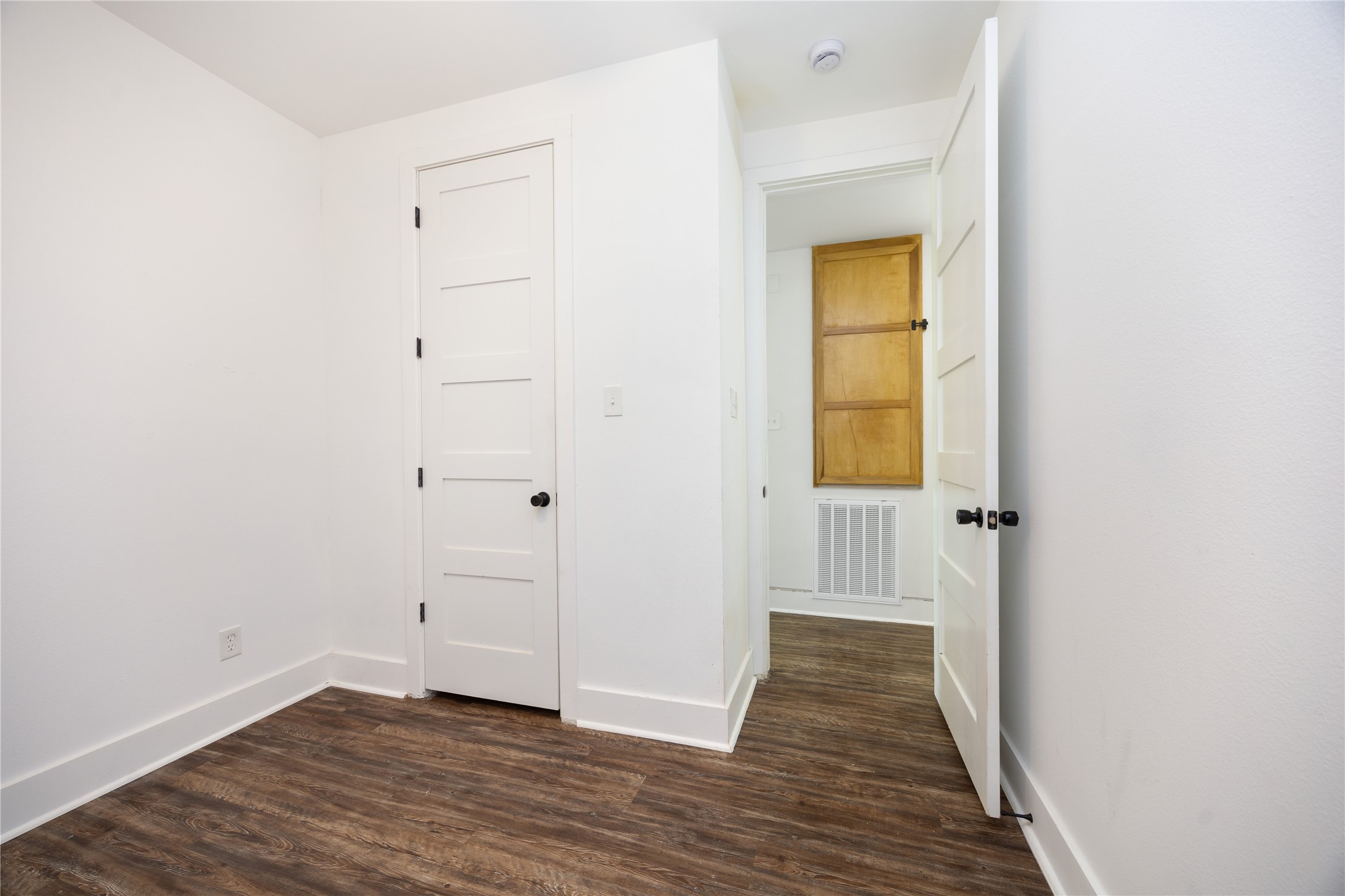 10930 Exeter Street A Property Photo 12