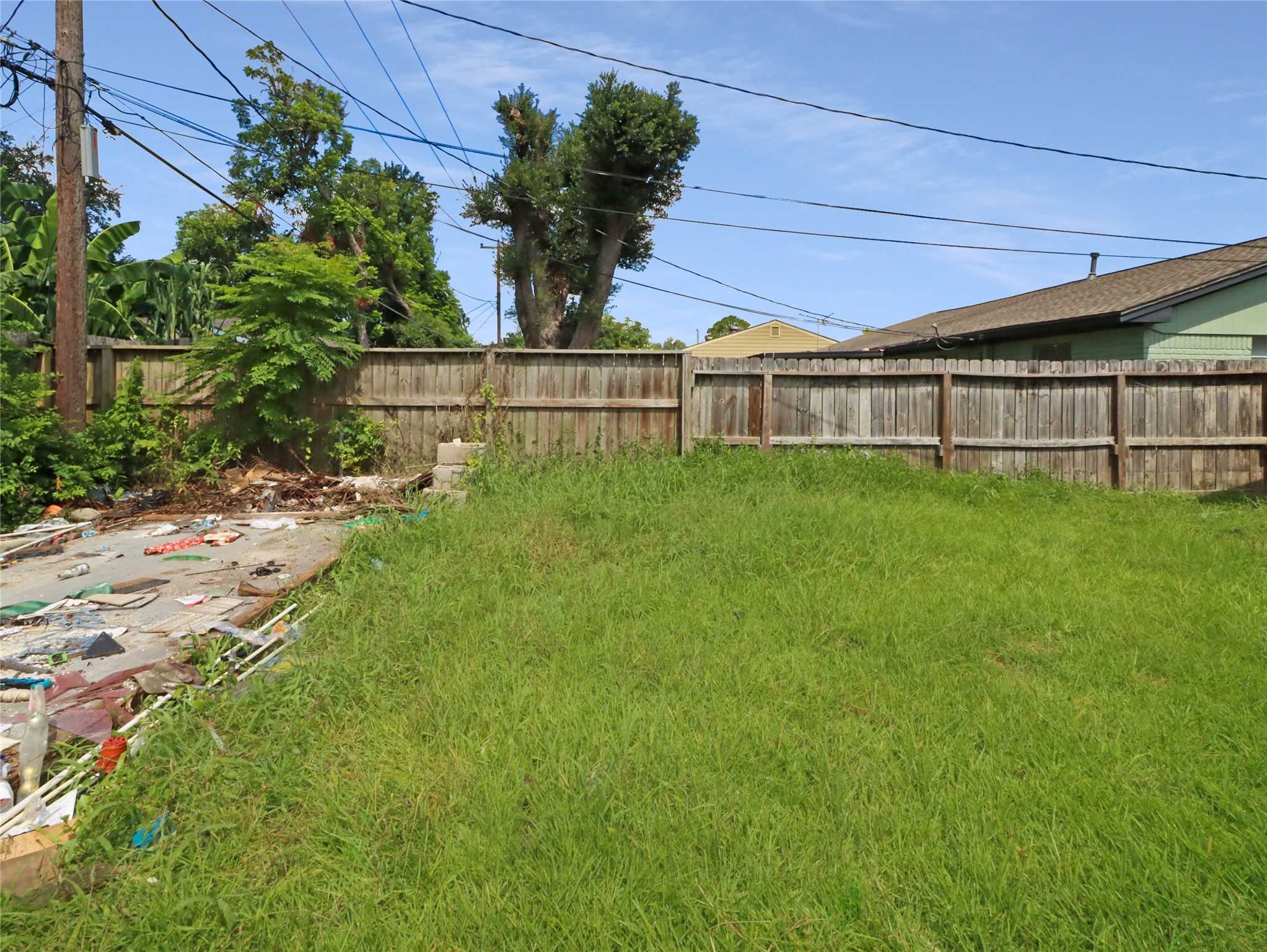 8711 Shadow Crest Street Property Photo 16