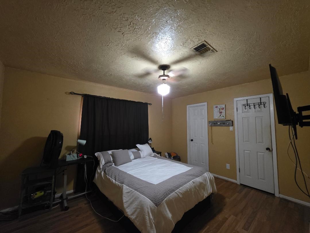 2414 Goldenrod Street Property Photo 8