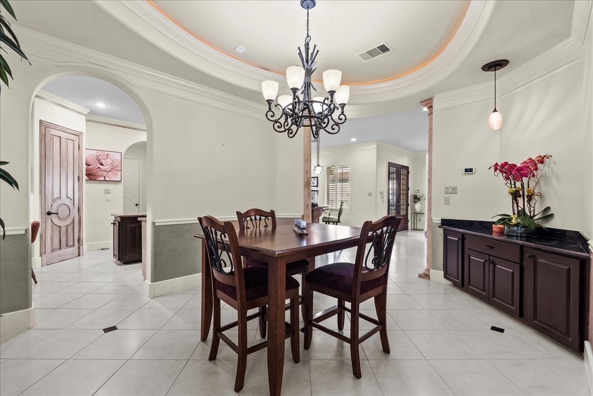 541 Villa Drive Property Photo 18