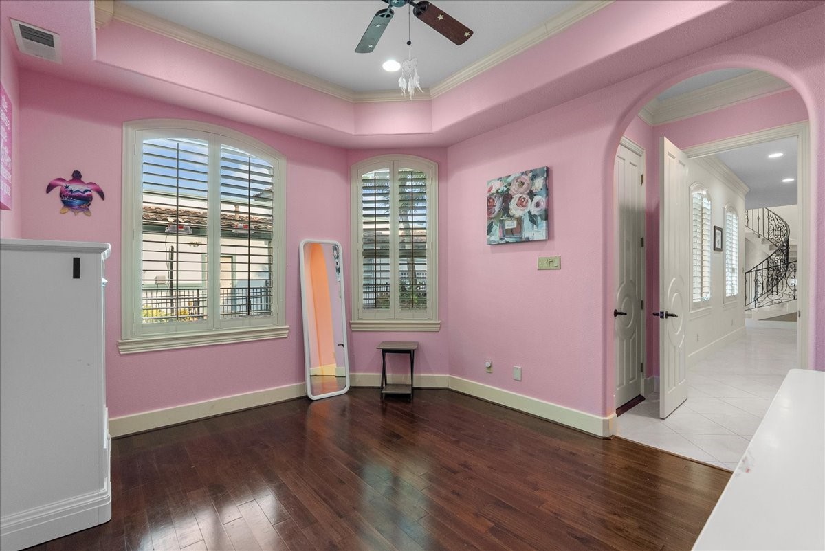 541 Villa Drive Property Photo 34
