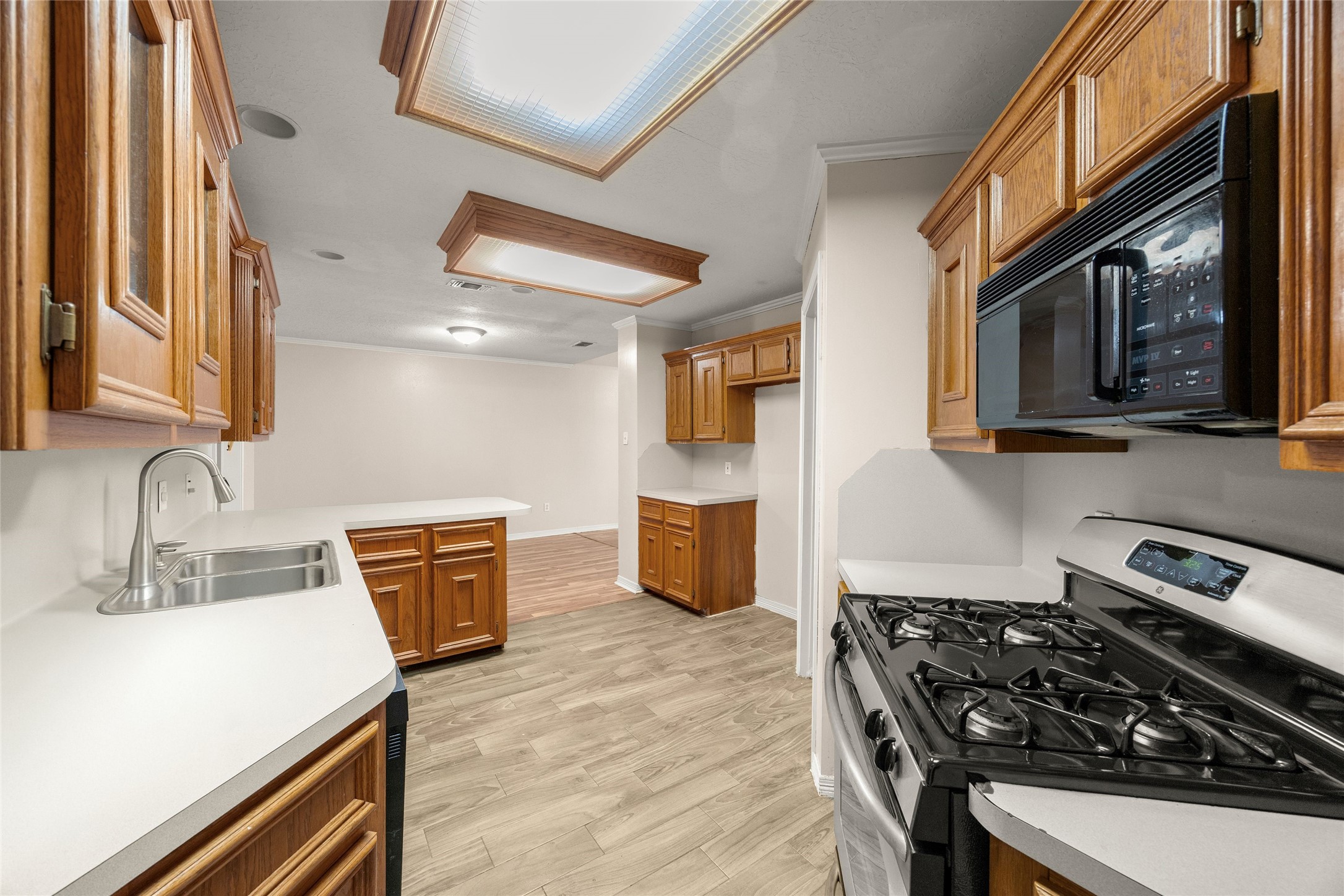 3103 Spring Stuebner Road Property Photo 11