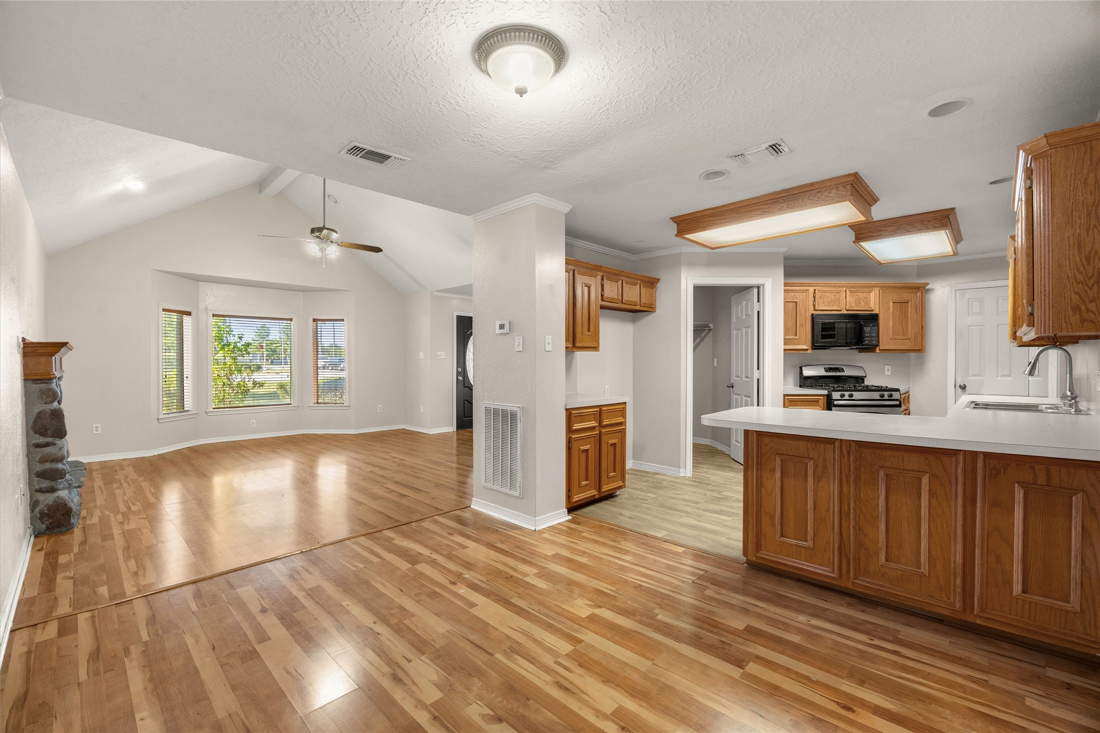 3103 Spring Stuebner Road Property Photo 17