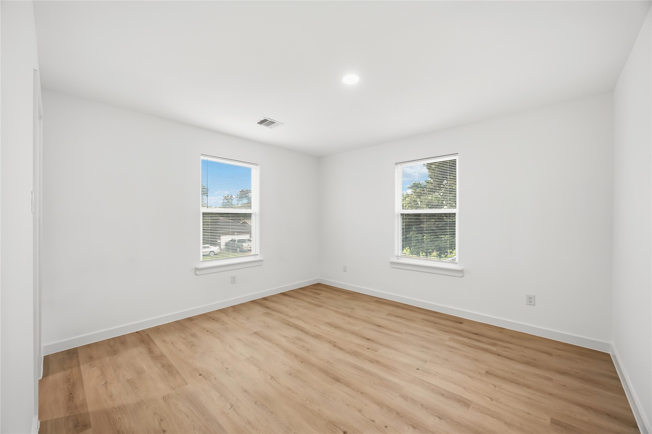 7946 Fields Street B Property Photo 15