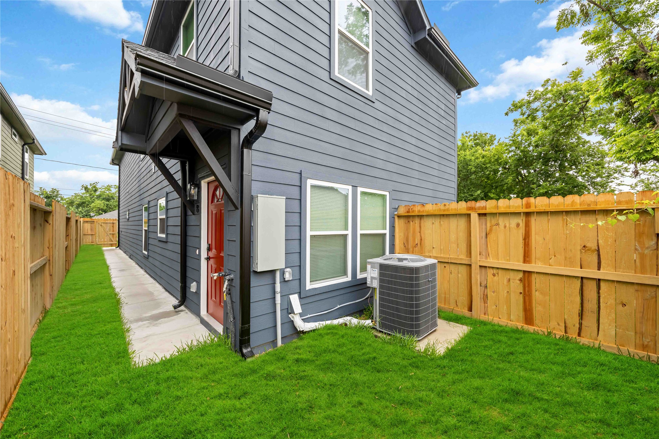 7946 Fields Street B Property Photo 17
