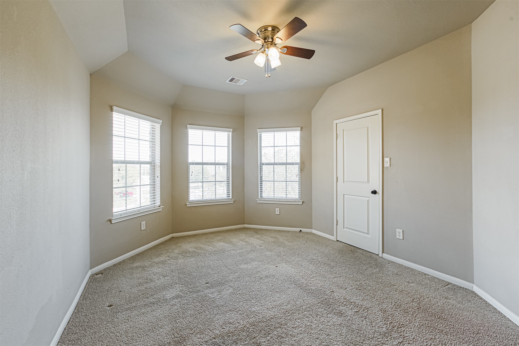 3402 Duplin Creek Drive Property Photo 29