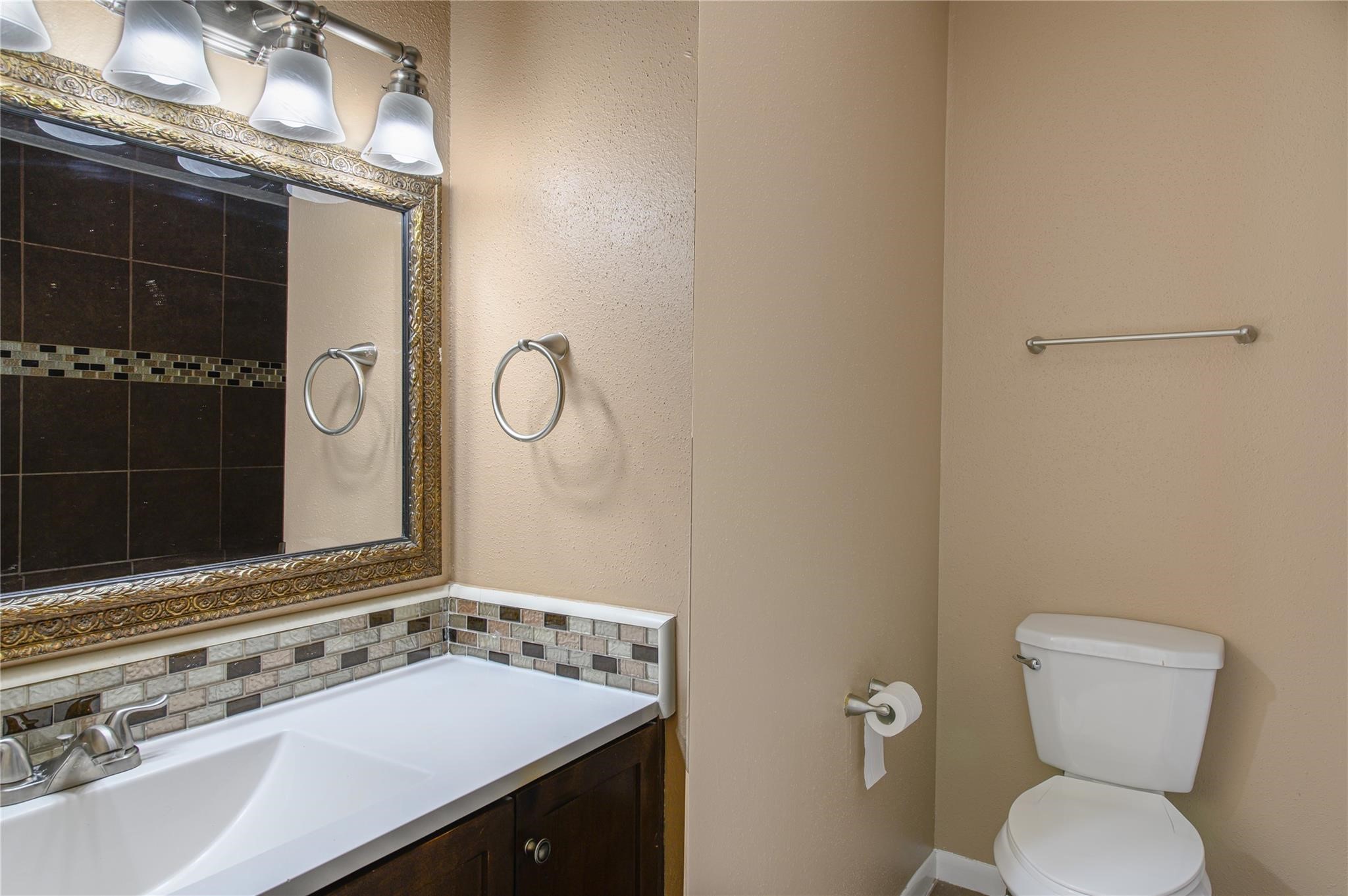 20339 Fieldtree Drive Property Photo 13