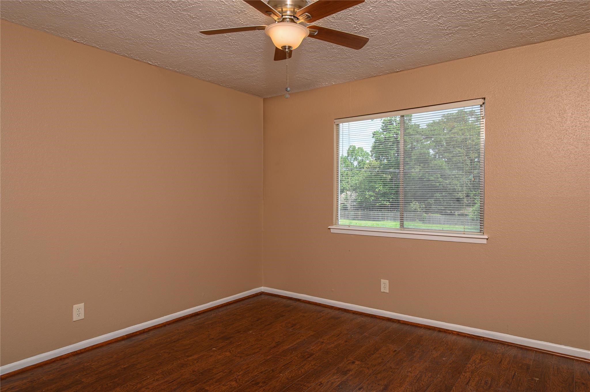 20339 Fieldtree Drive Property Photo 14