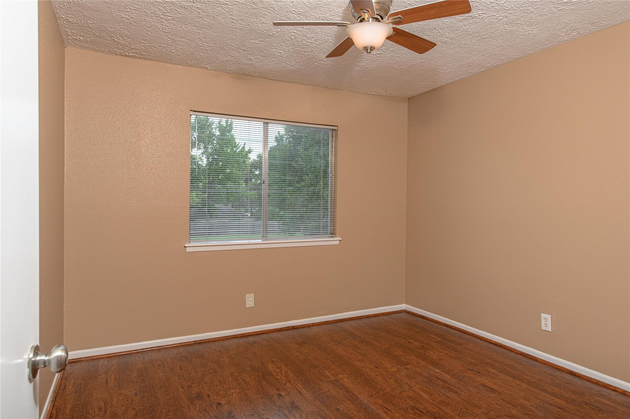 20339 Fieldtree Drive Property Photo 15