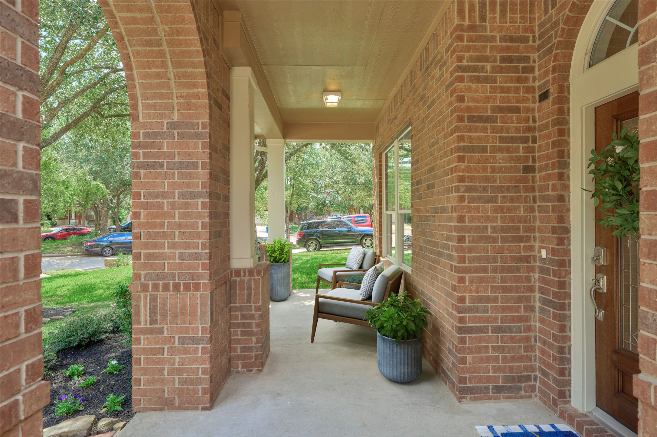18503 S Raven Shore Drive Property Photo 4