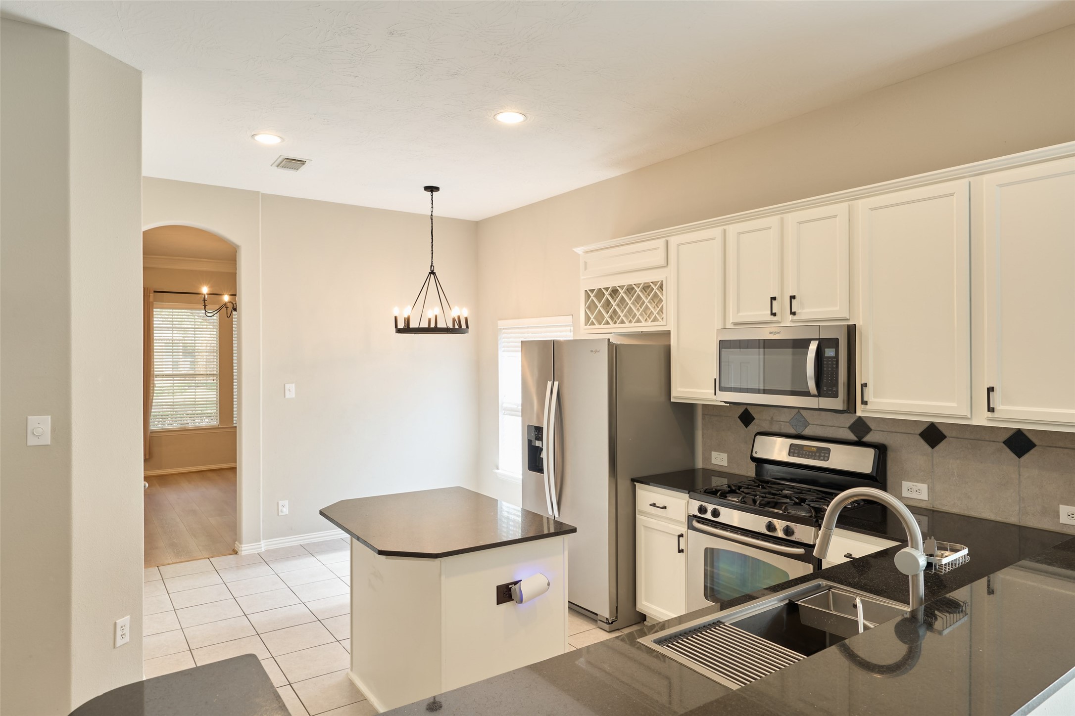 18503 S Raven Shore Drive Property Photo 14