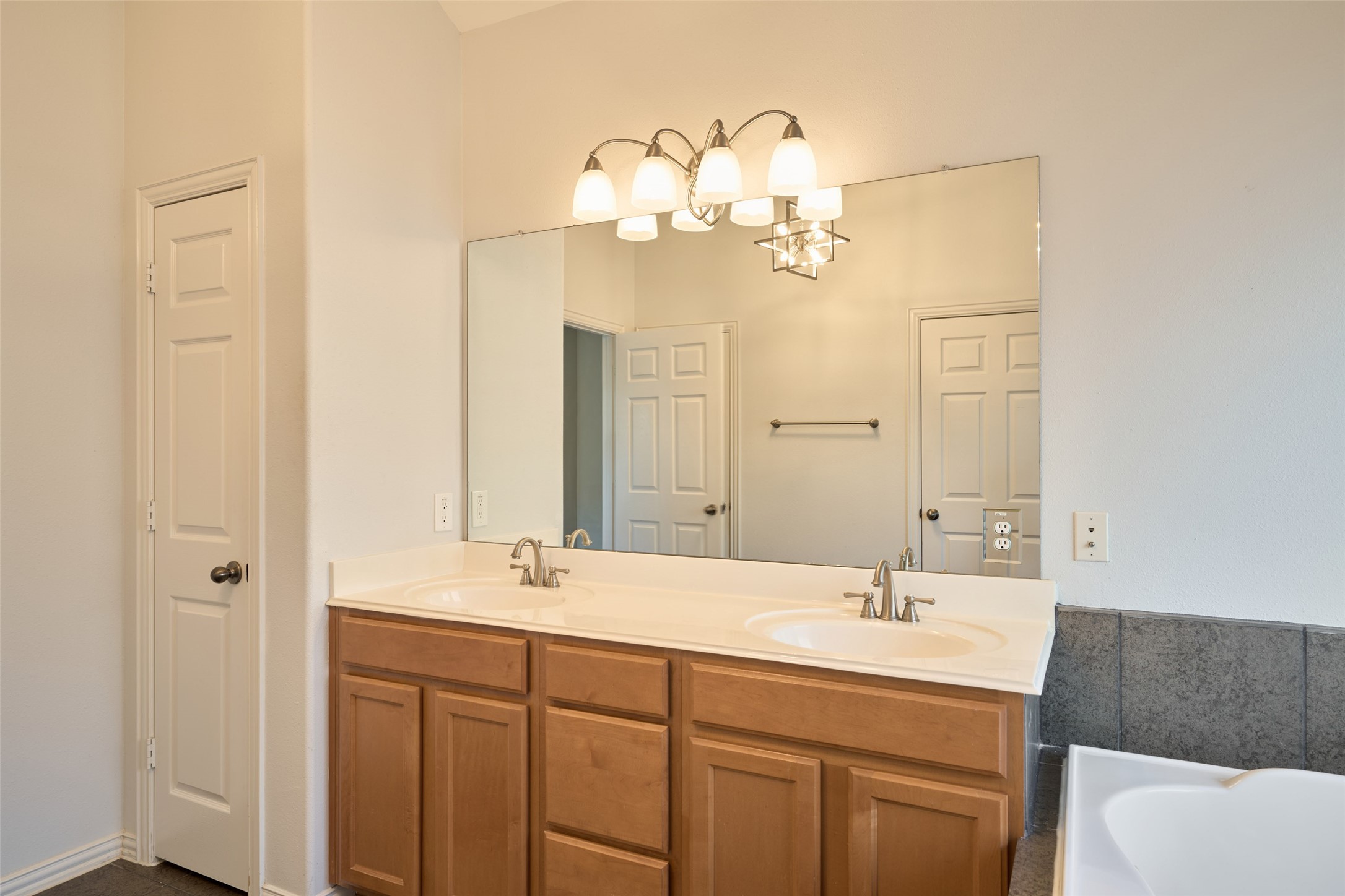 18503 S Raven Shore Drive Property Photo 32