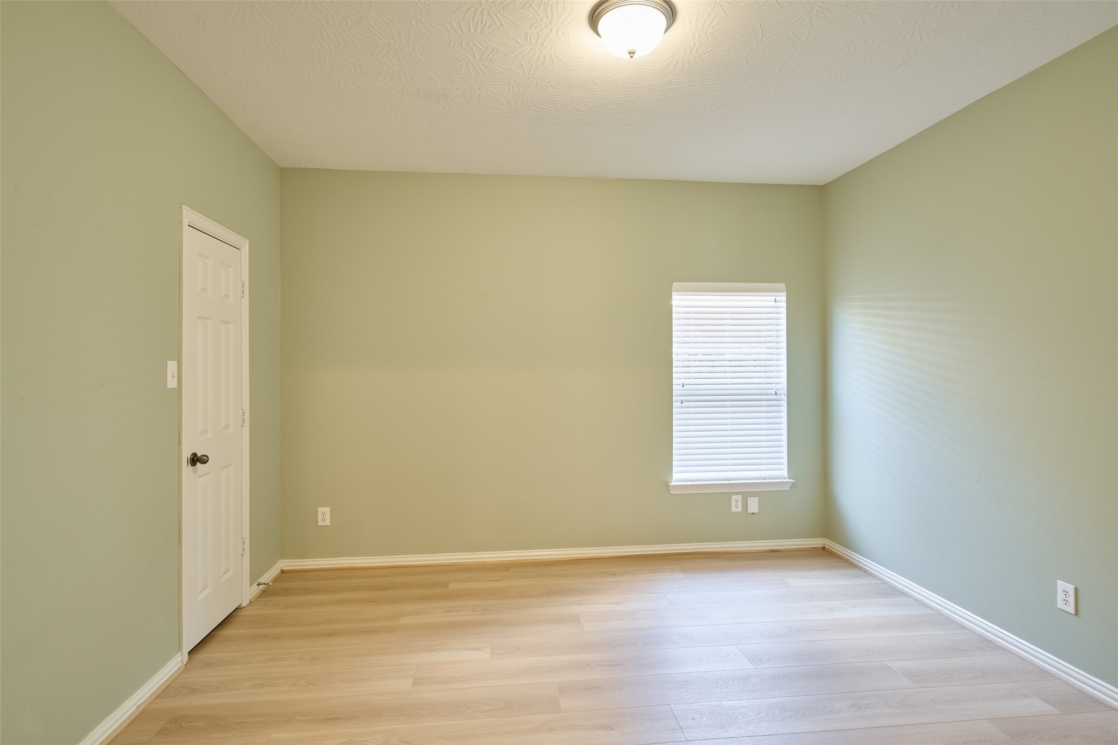 18503 S Raven Shore Drive Property Photo 40