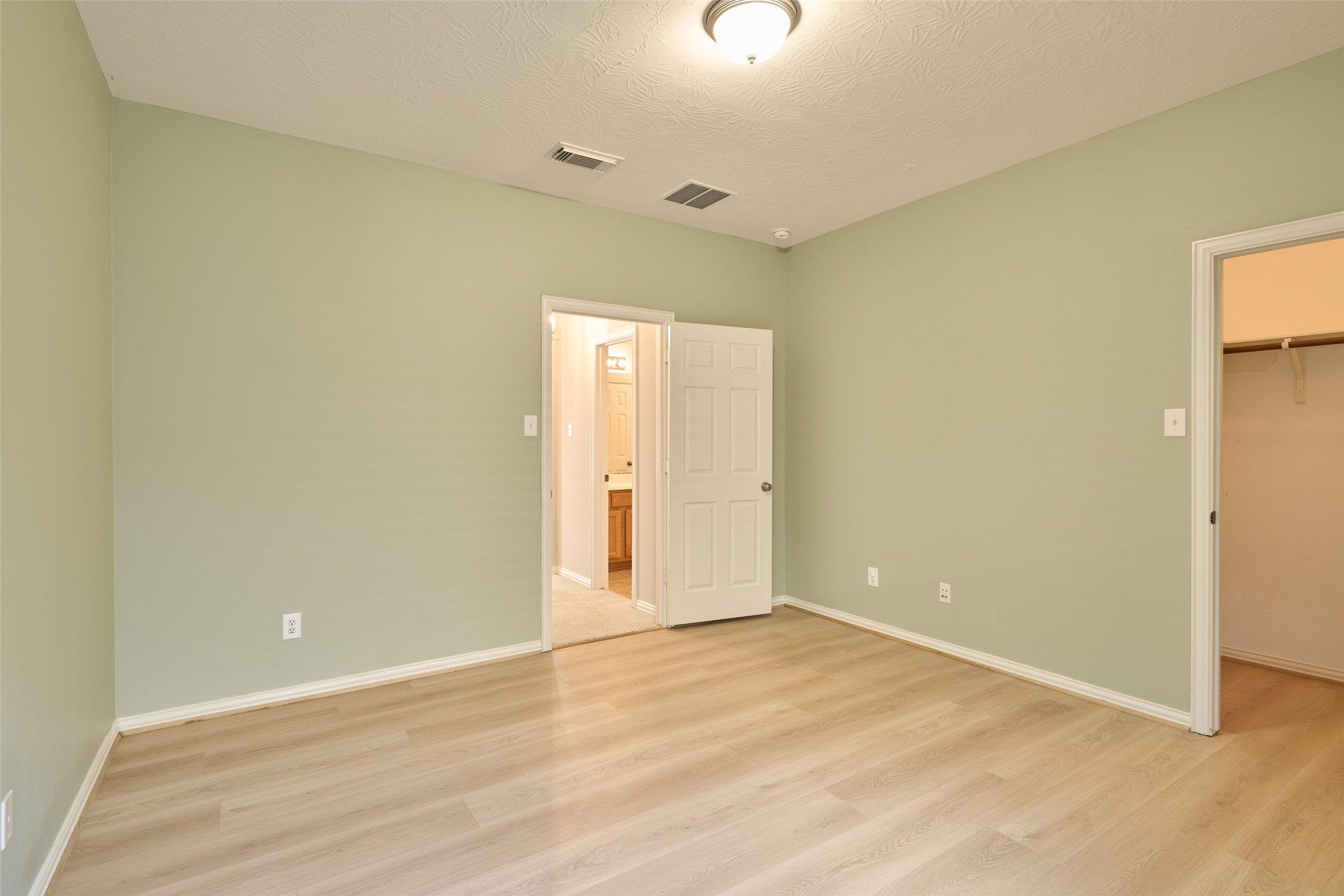 18503 S Raven Shore Drive Property Photo 41