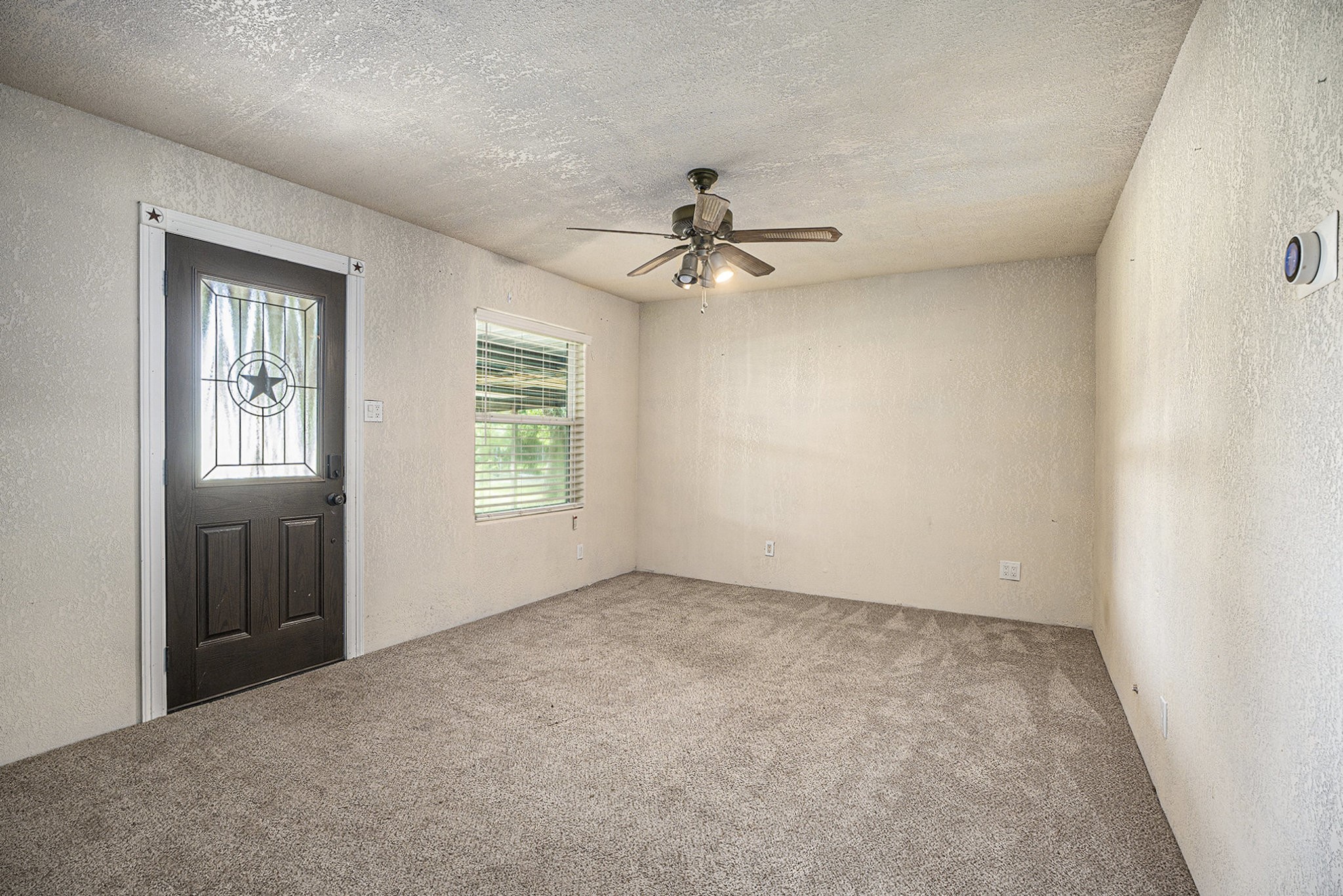 4028 Avenue N 1/2 Property Photo 2