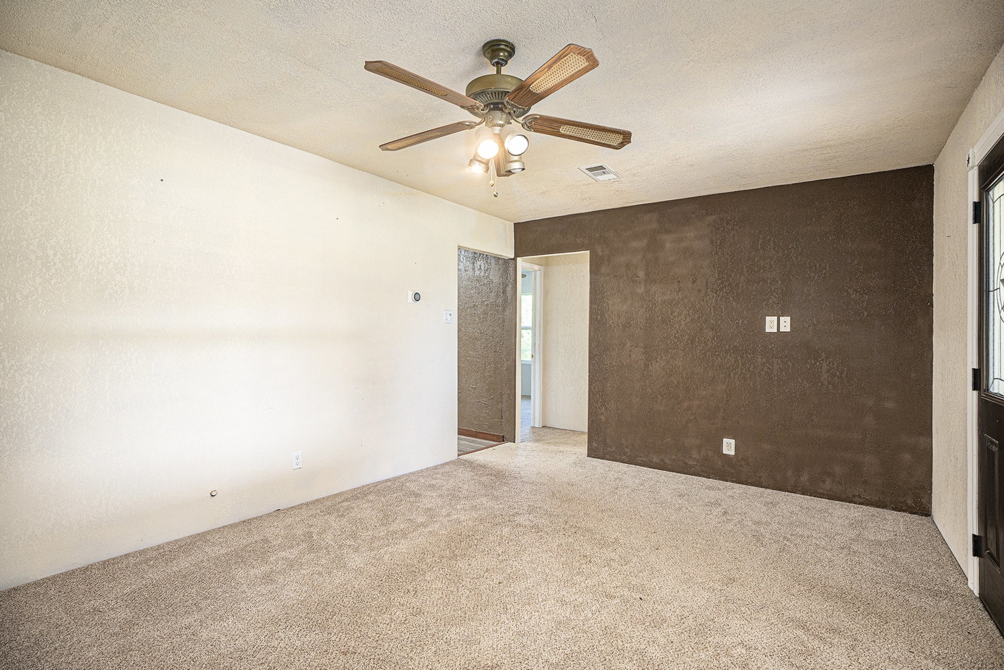 4028 Avenue N 1/2 Property Photo 5