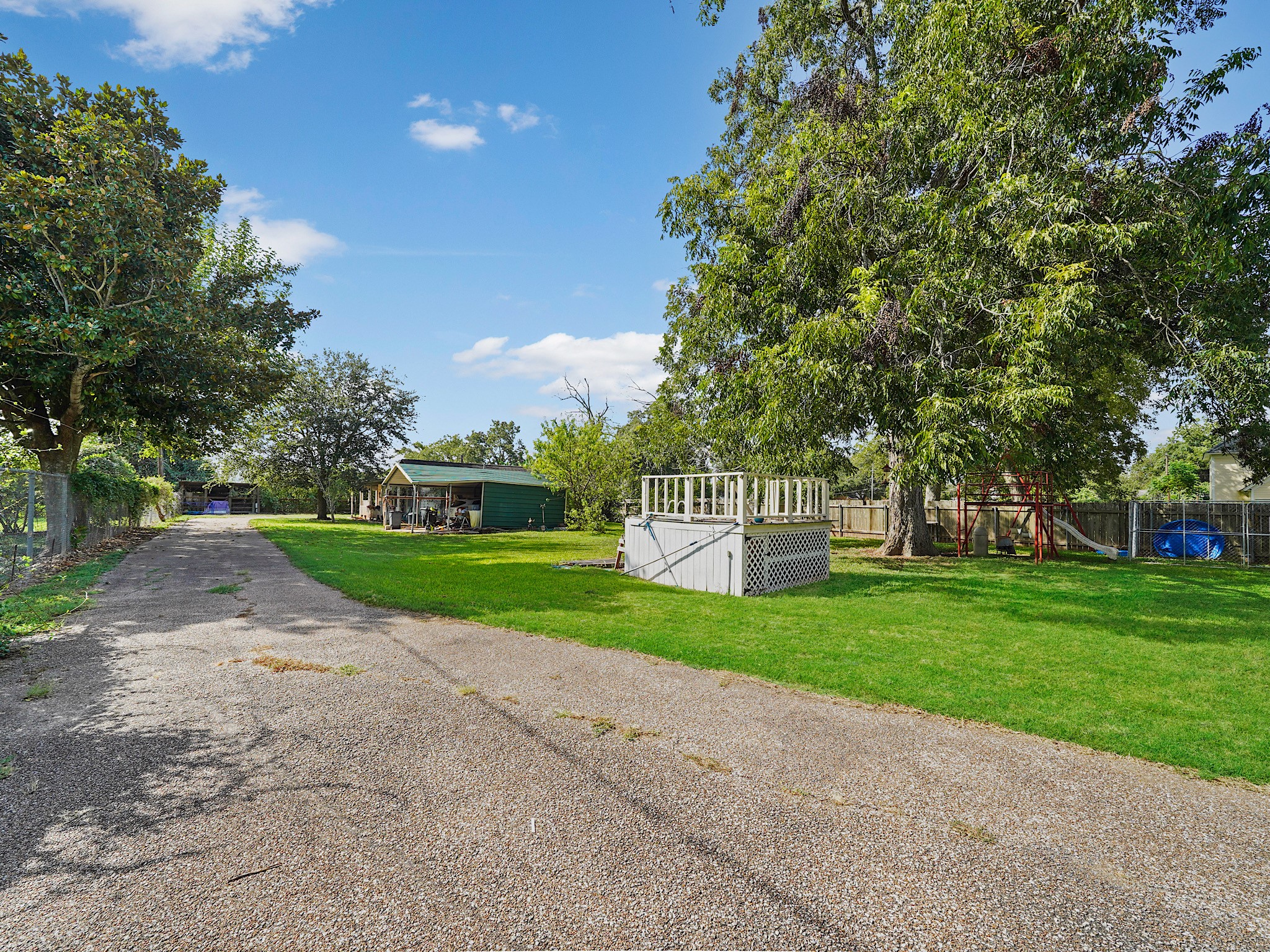 307 N Resident Street Property Photo 25